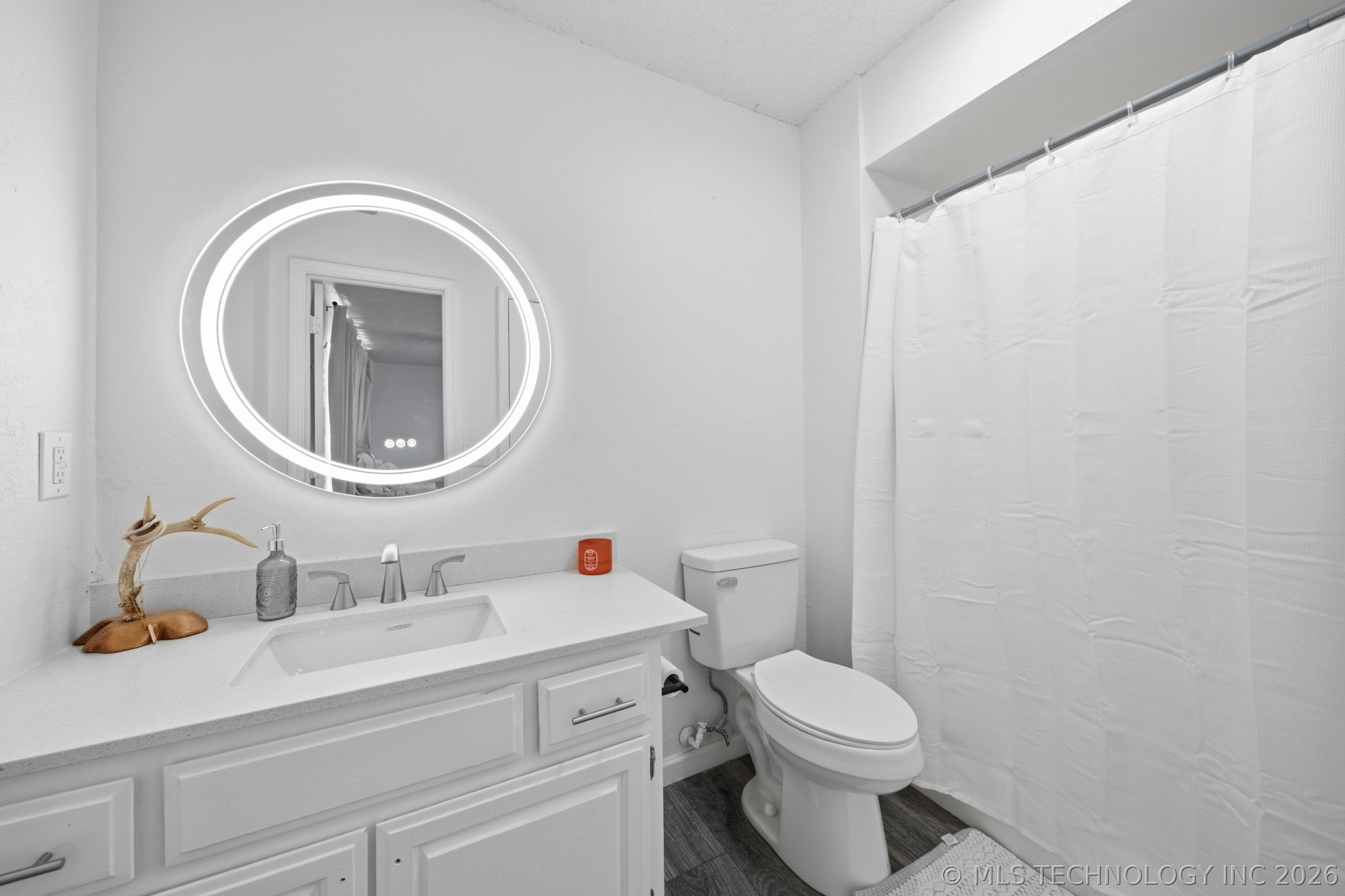 1370 E 139th Place Property Photo 20