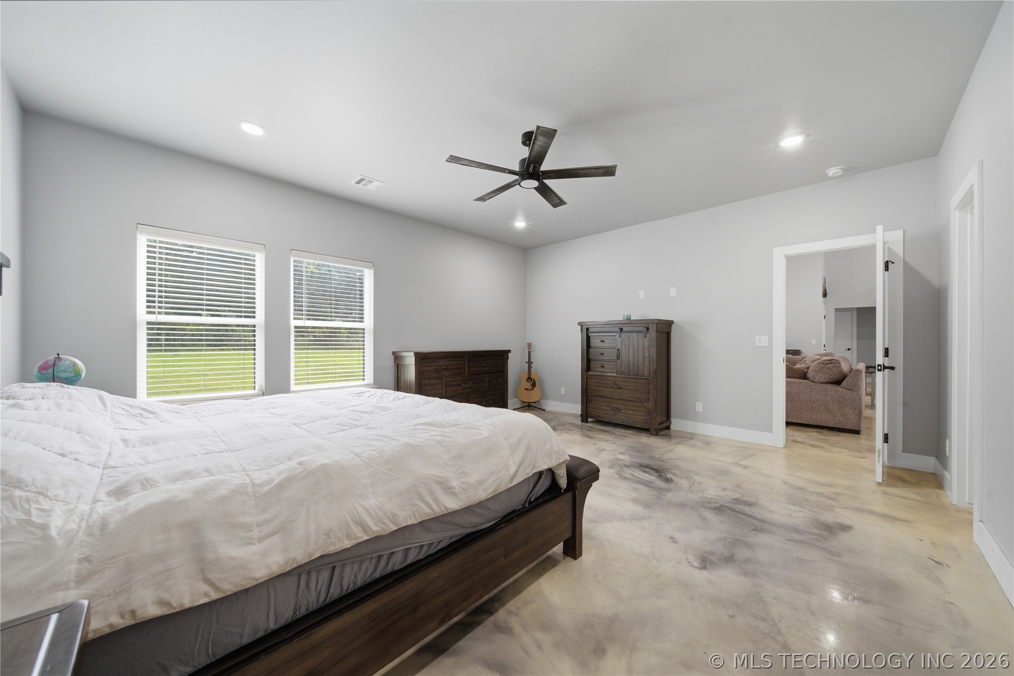 23290 E 320 Road Property Photo 15