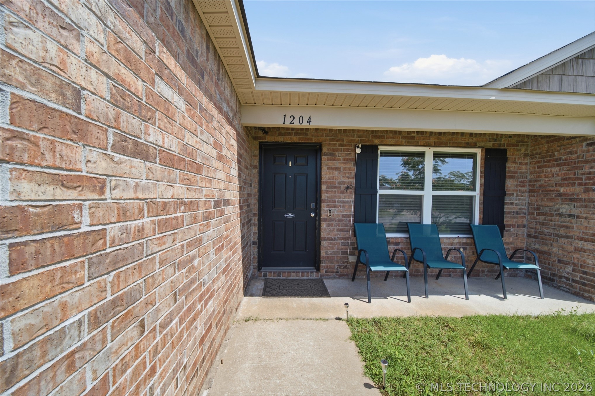 1204 E Richmond Street Property Photo 3