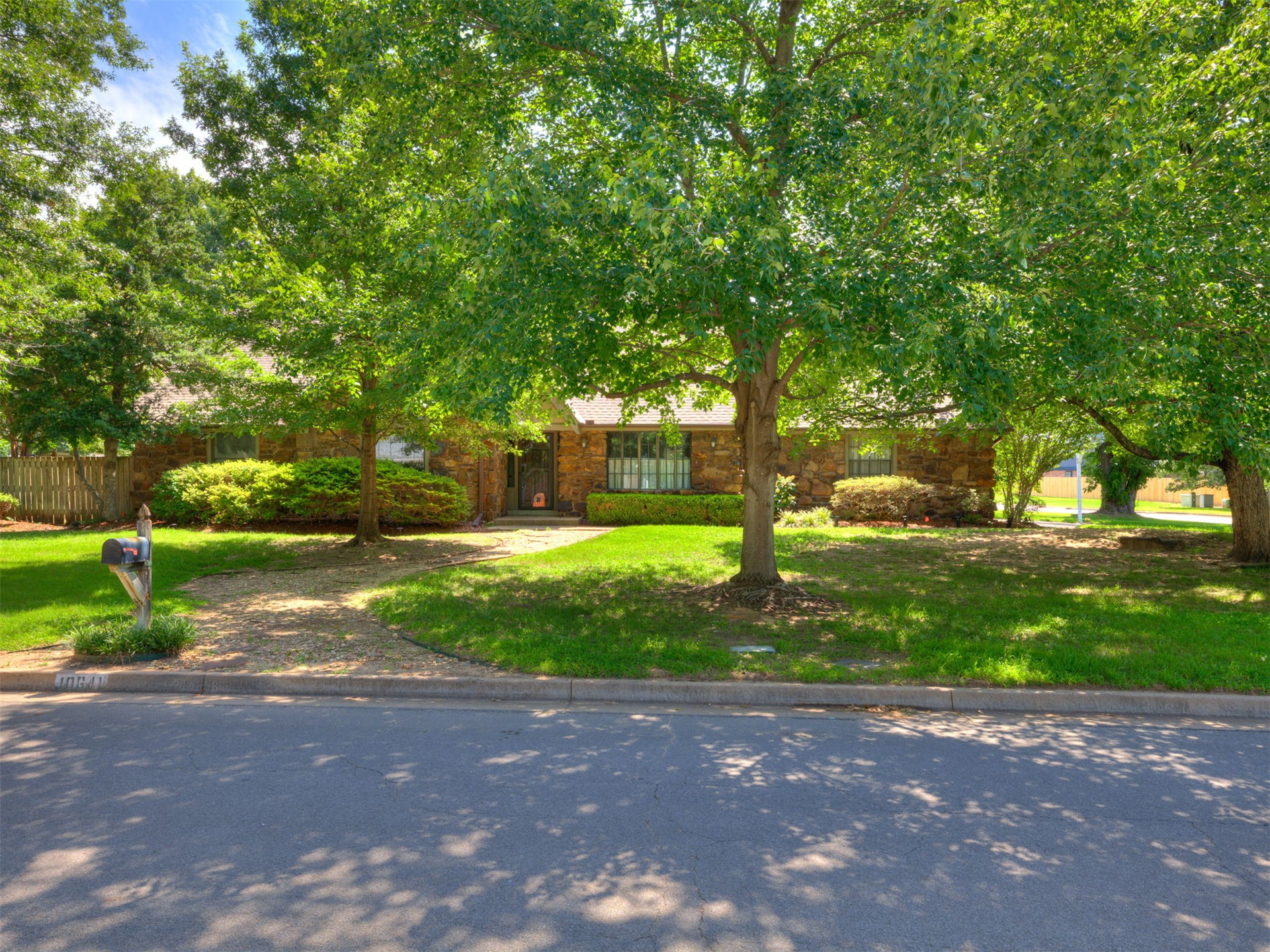 10641 S Sandusky Avenue Property Photo 60