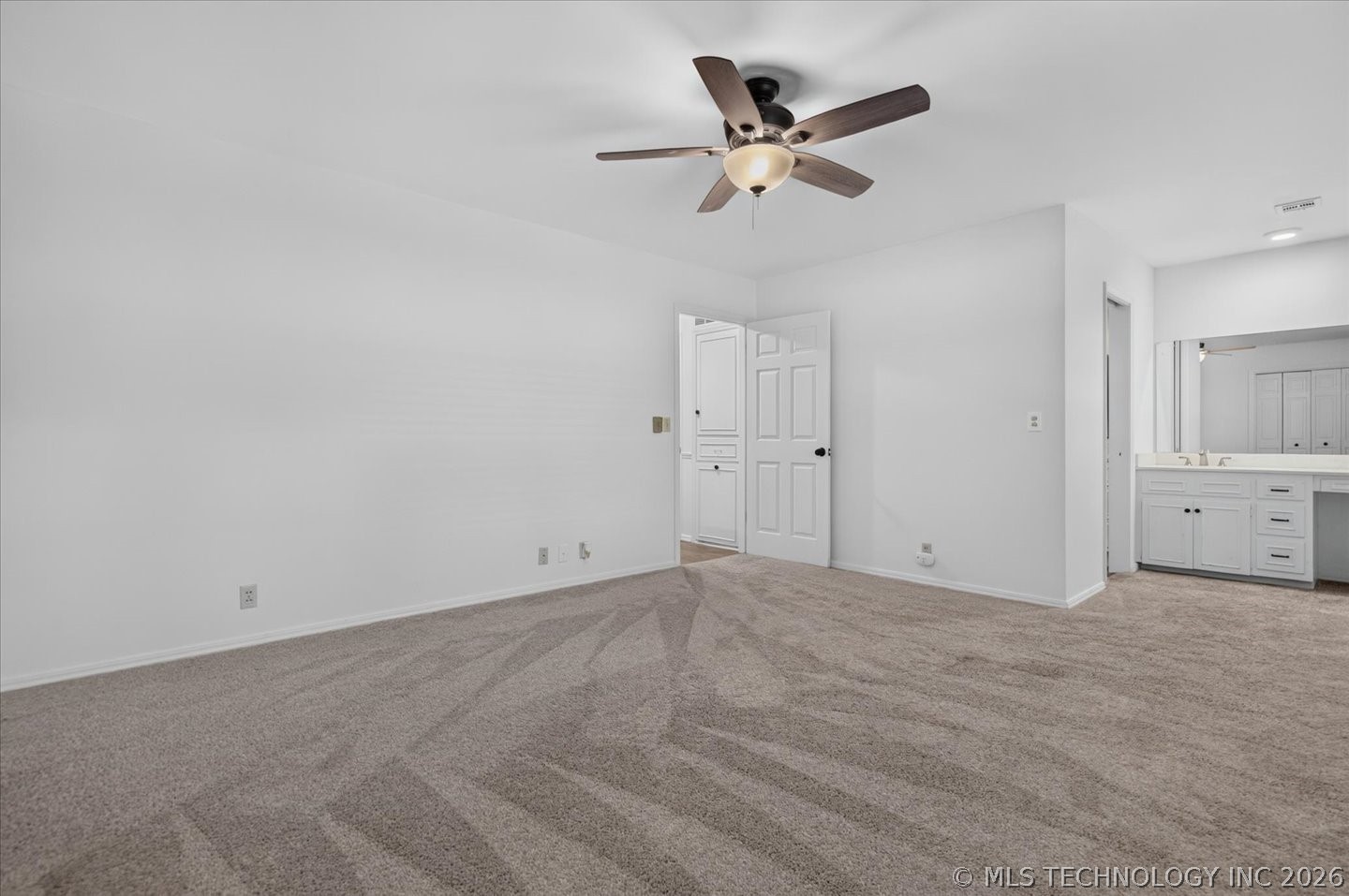 2612 Se Quail Place Property Photo 19