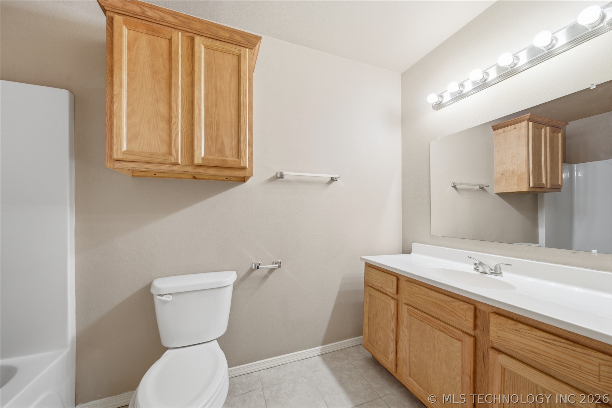 1411 W Haskell Street Property Photo 15