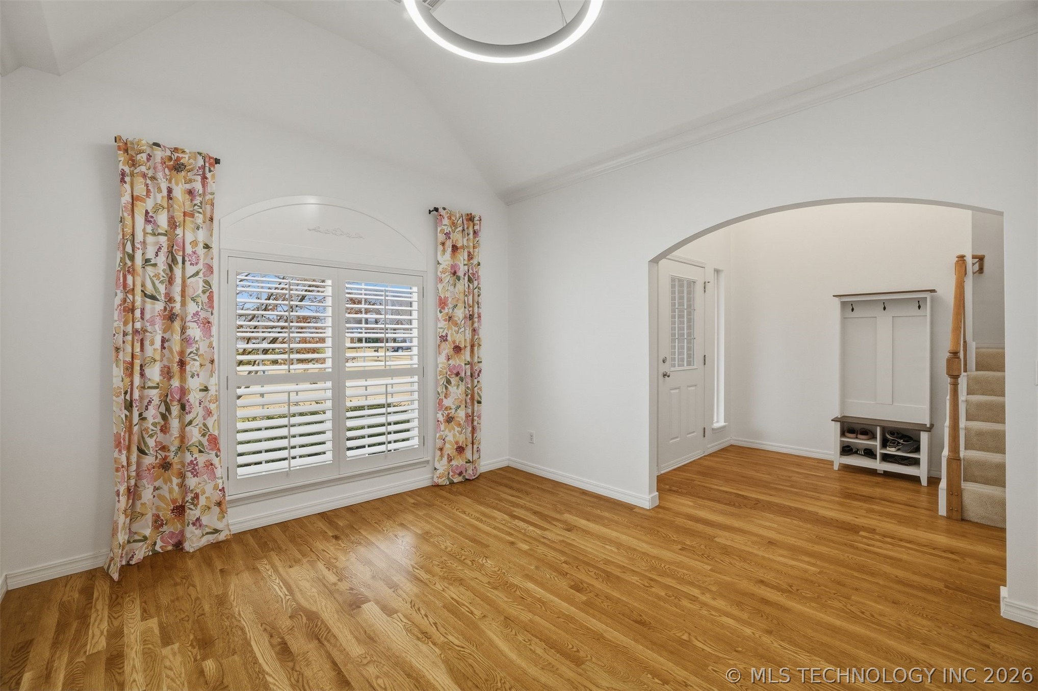 3810 S Palm Avenue Property Photo 6