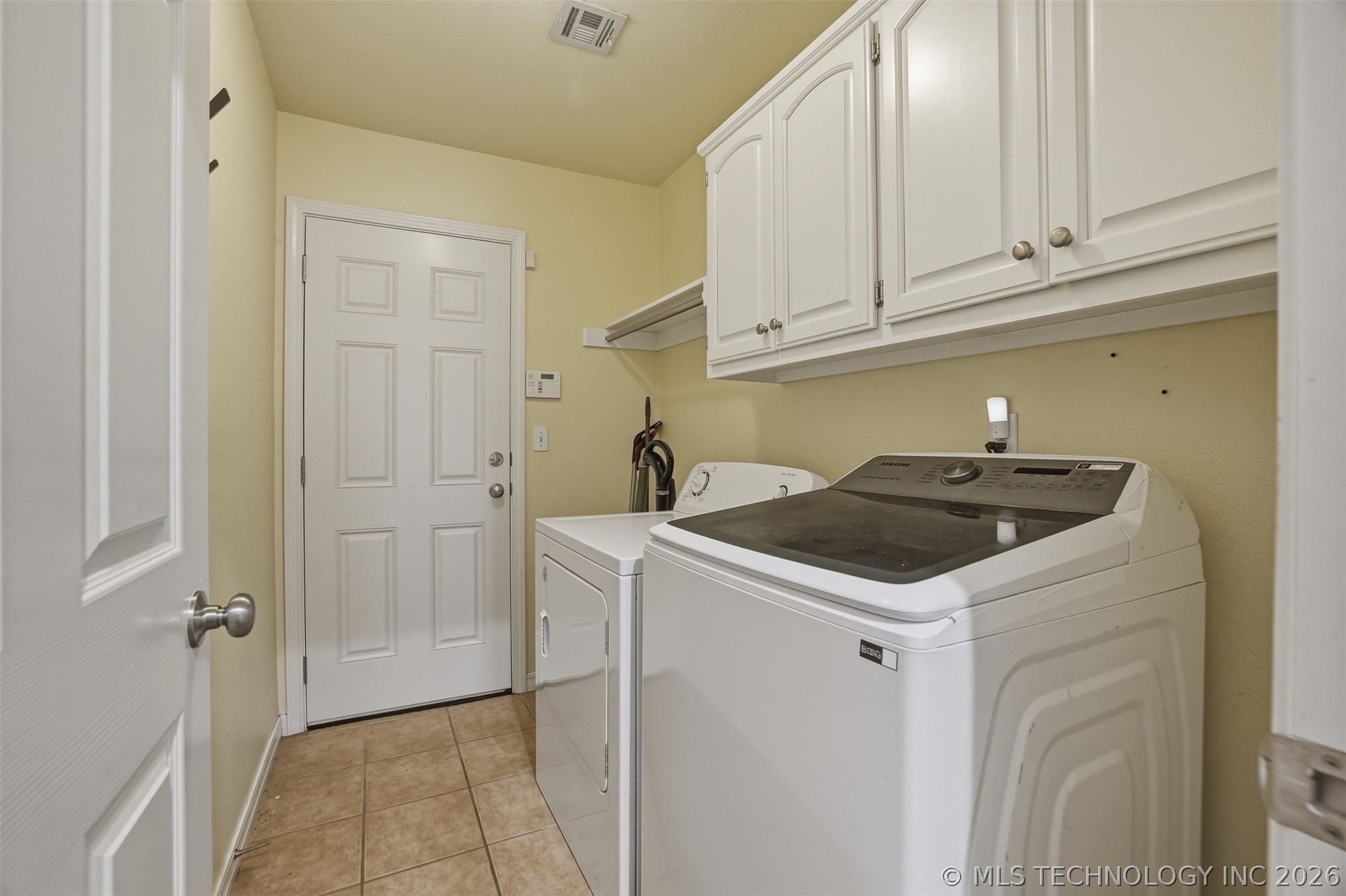 3810 S Palm Avenue Property Photo 23