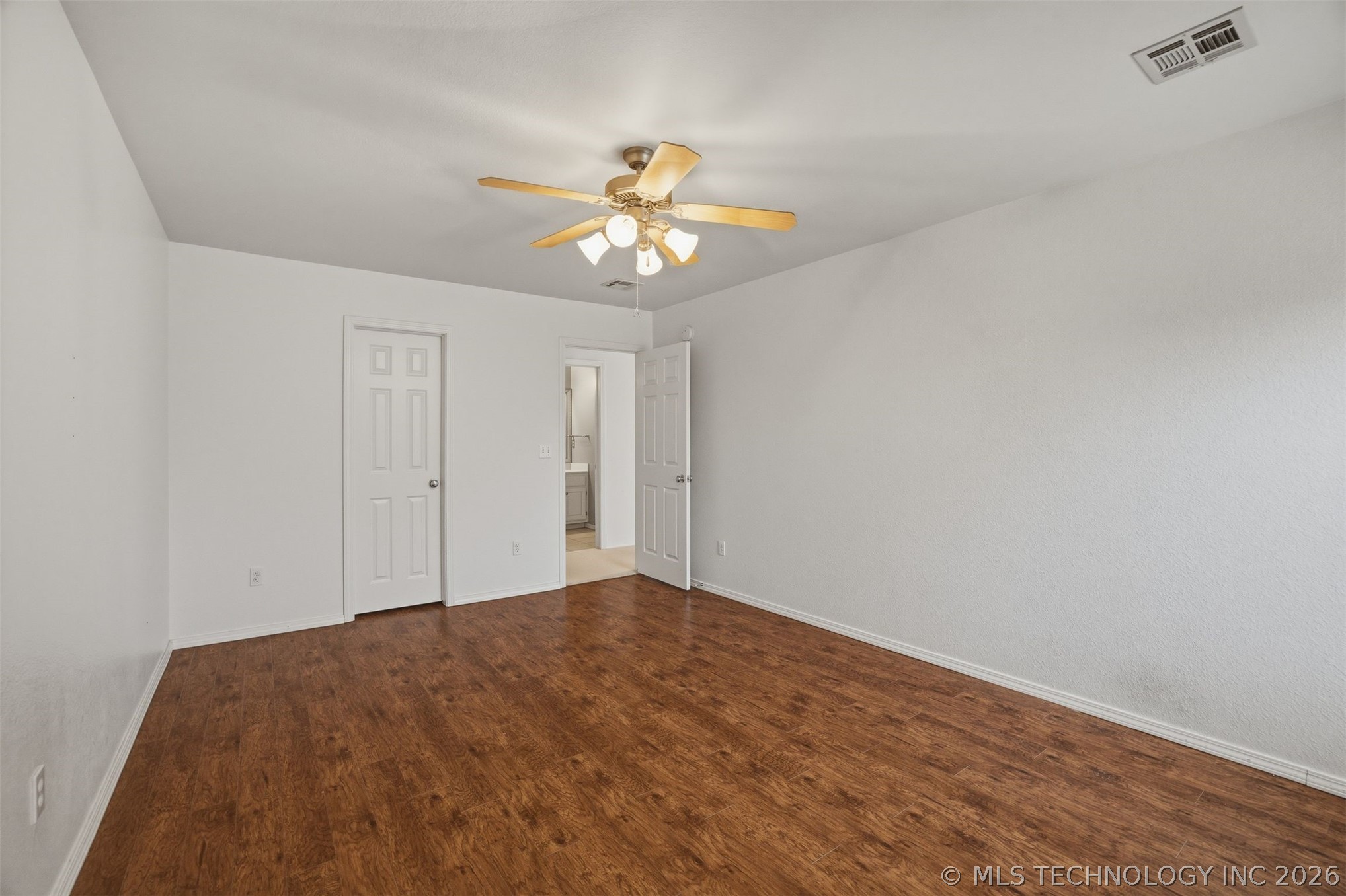 3810 S Palm Avenue Property Photo 27