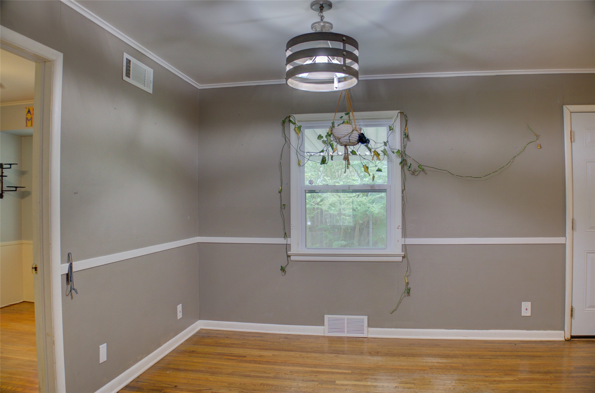2518 S Winston Avenue Property Photo 9