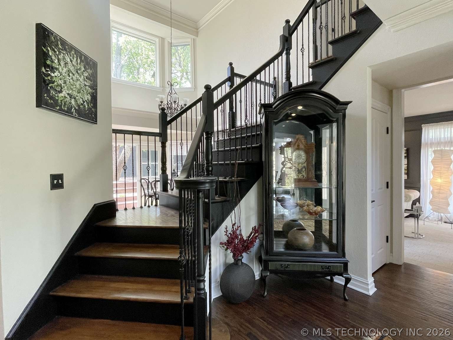 1350 Woodbriar Lane Property Photo 10