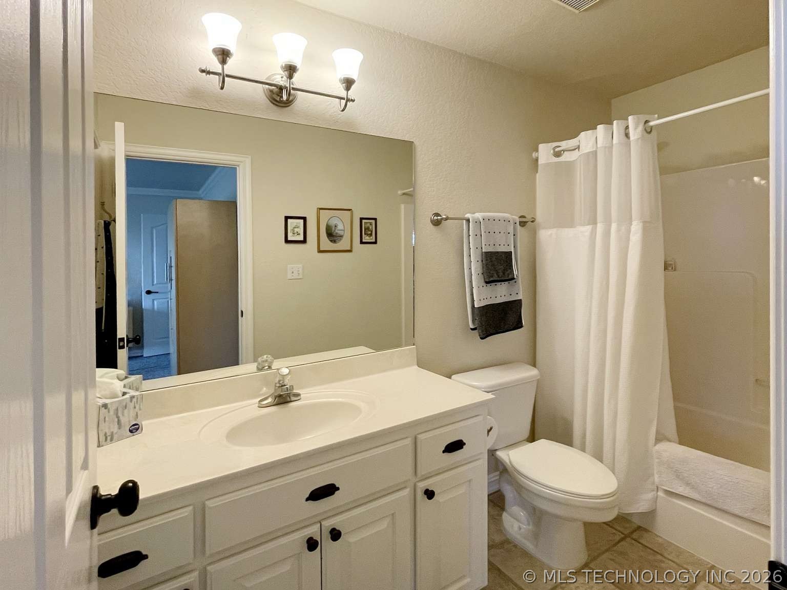 1350 Woodbriar Lane Property Photo 33