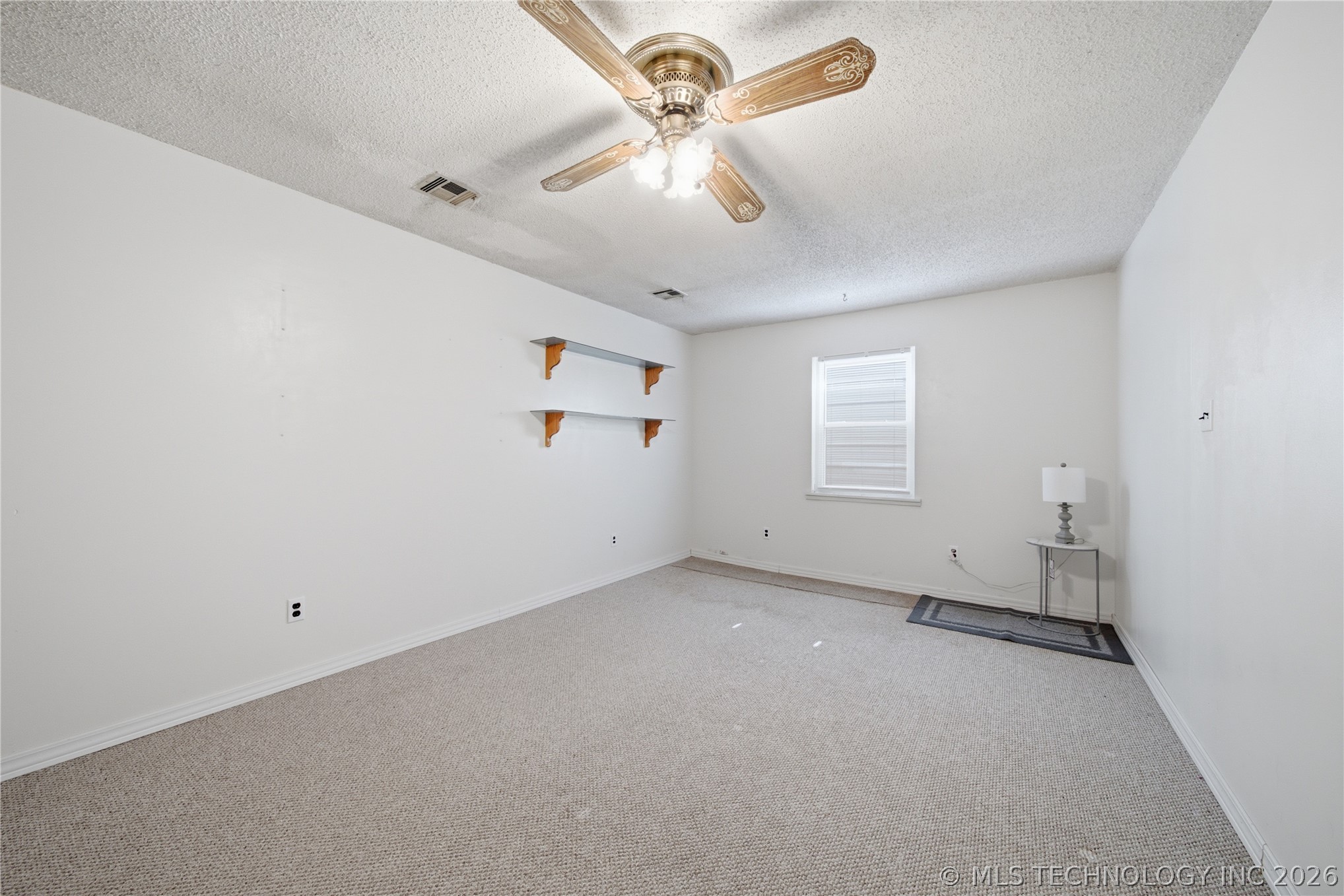 13037 E 590 Road Property Photo 17