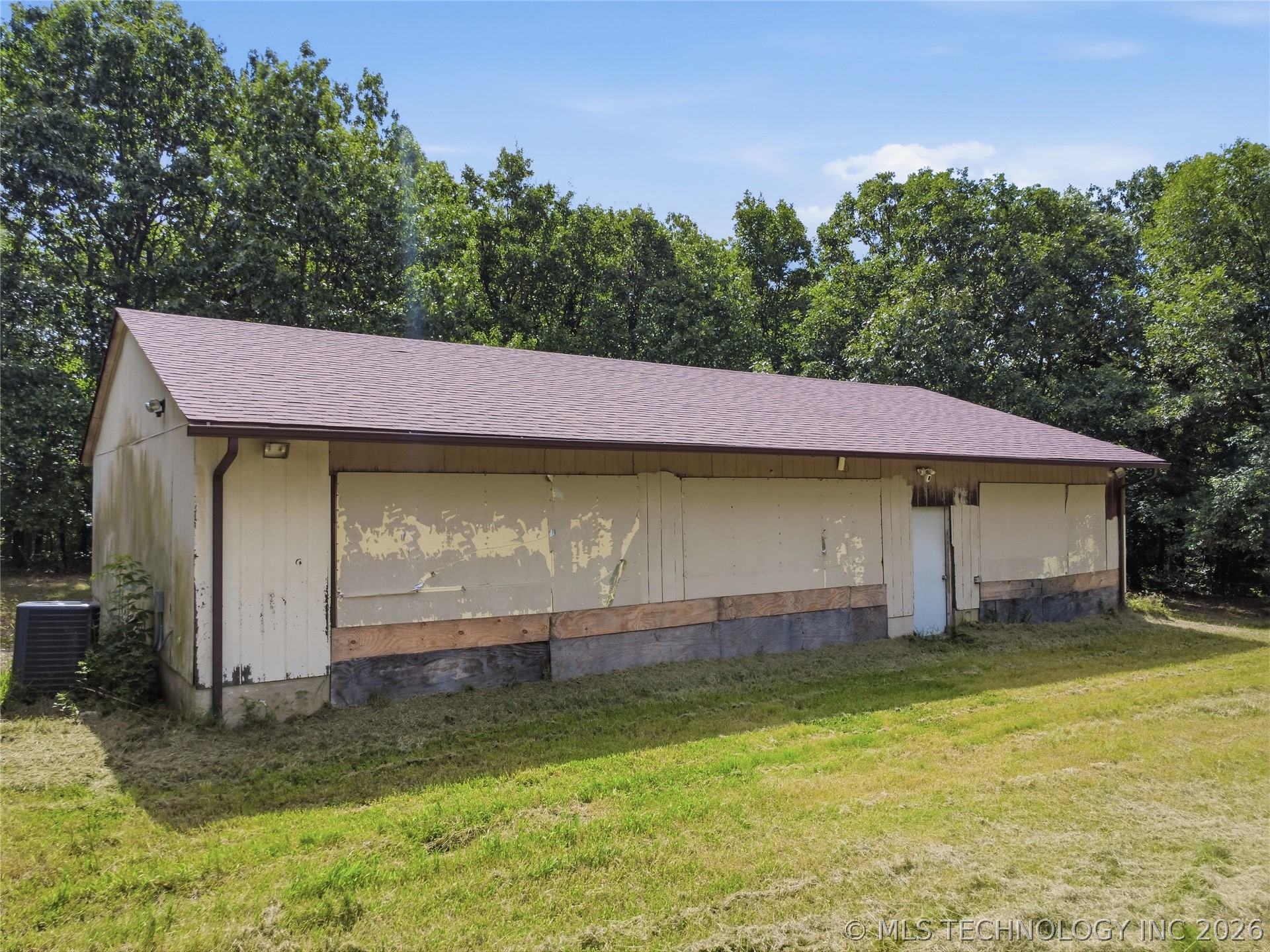 13037 E 590 Road Property Photo 30