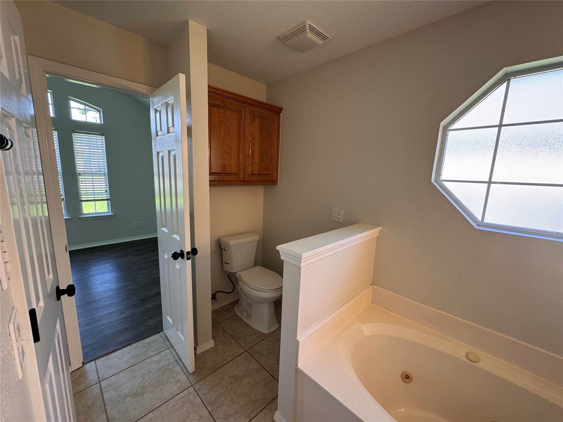 10216 E 116th Place S Property Photo 16
