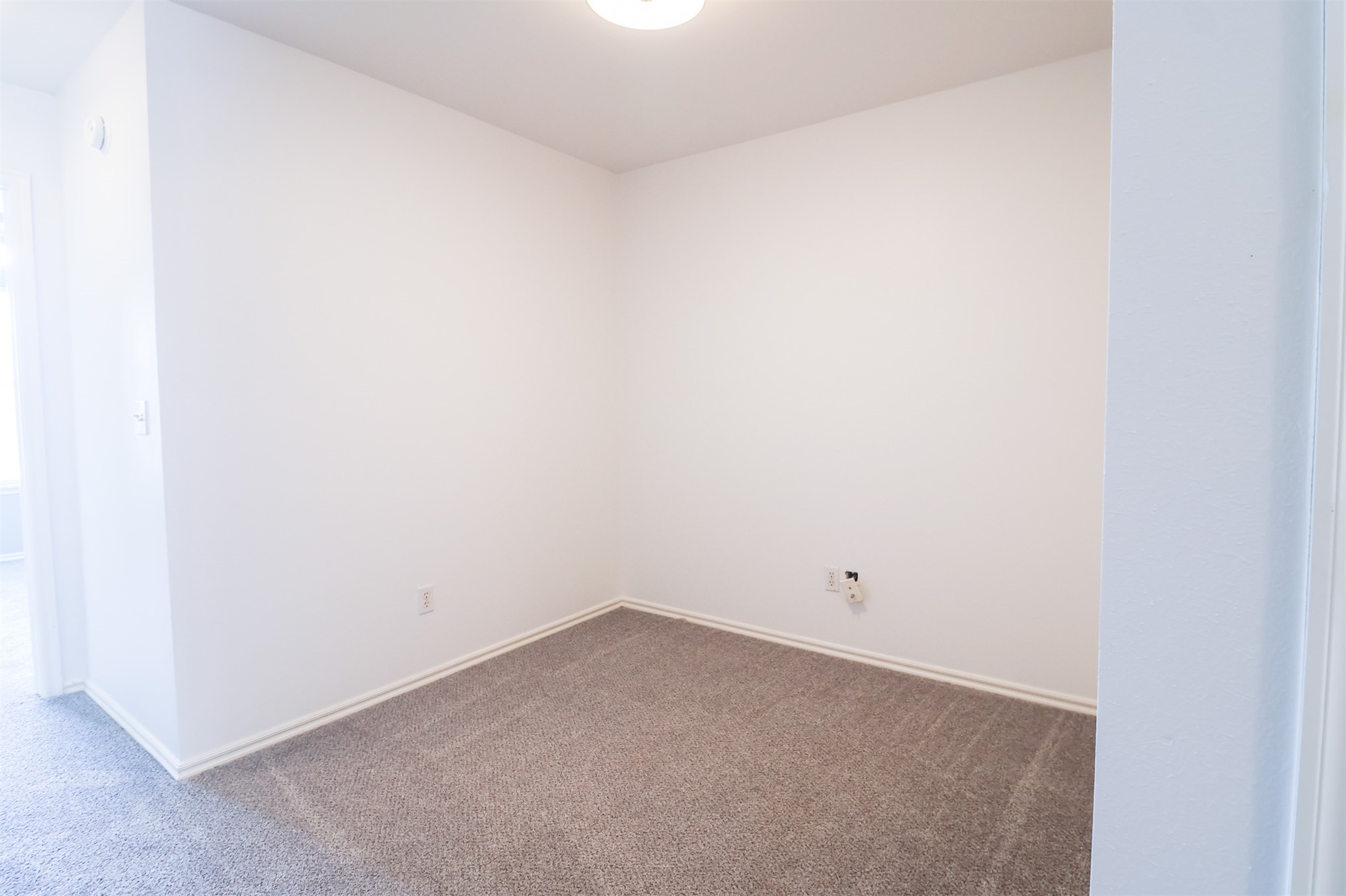 7129 E 81st Street Property Photo 16