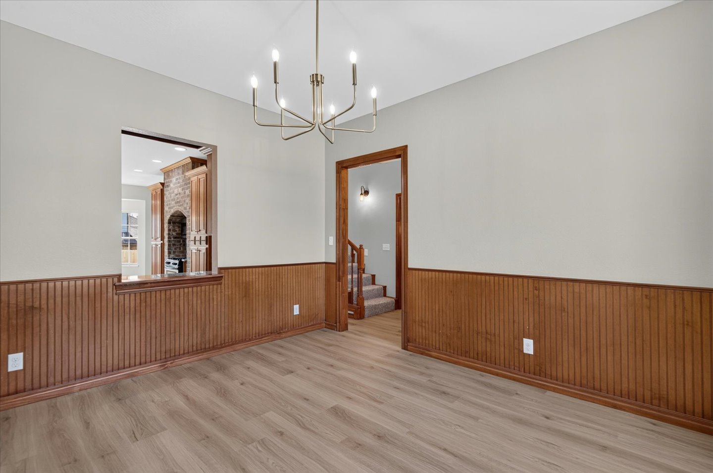 1908 Barnett Court Property Photo 7