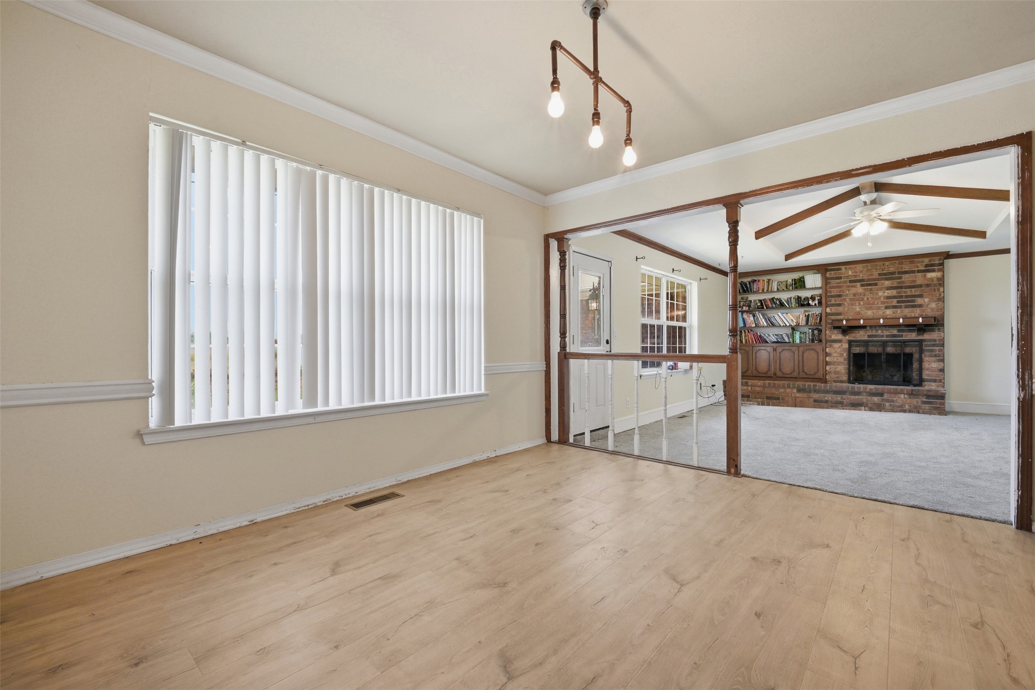 103 E Lakeview Court Property Photo 13