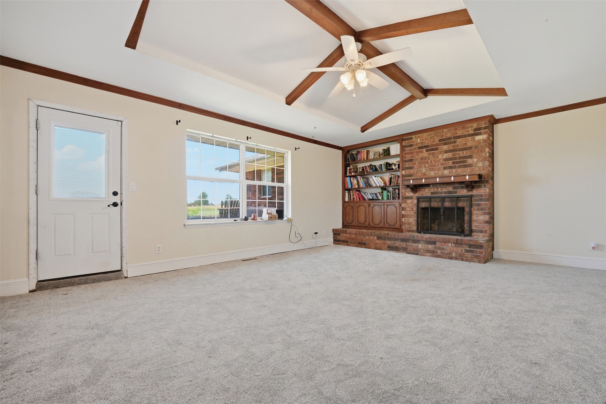 103 E Lakeview Court Property Photo 14