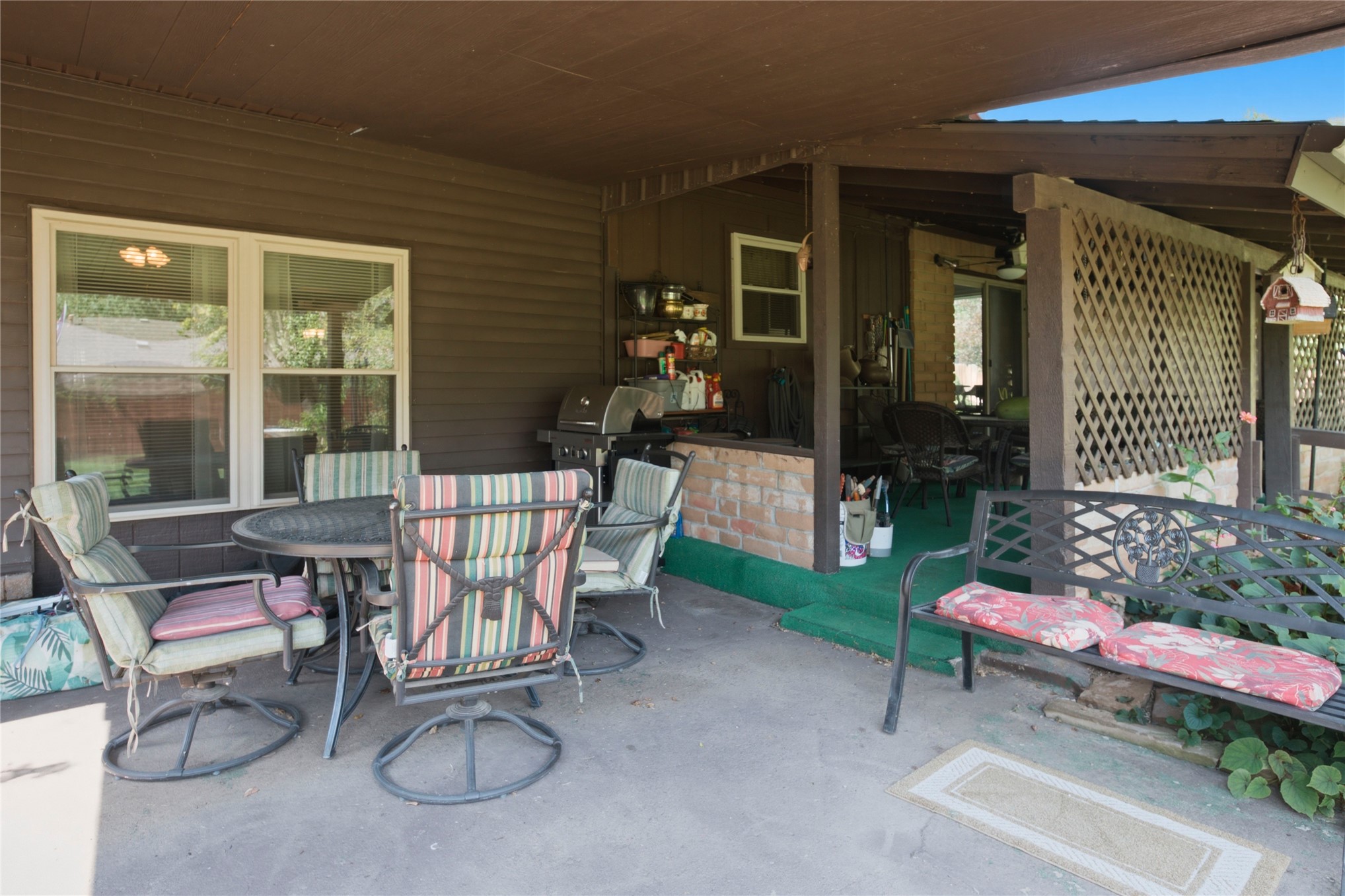 1001 W Cedar Street Property Photo 34