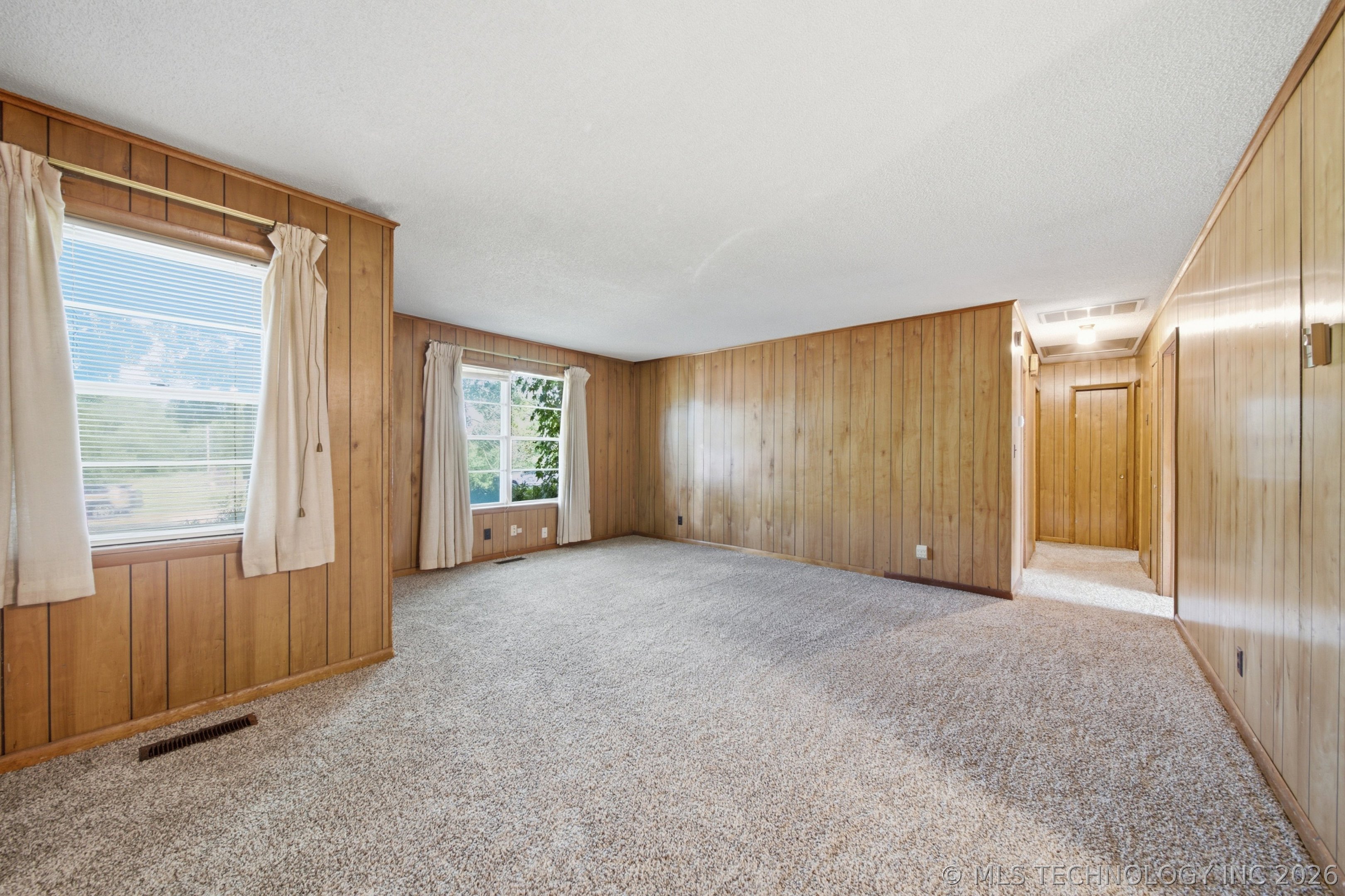 394290 W 4100 Road Property Photo 10