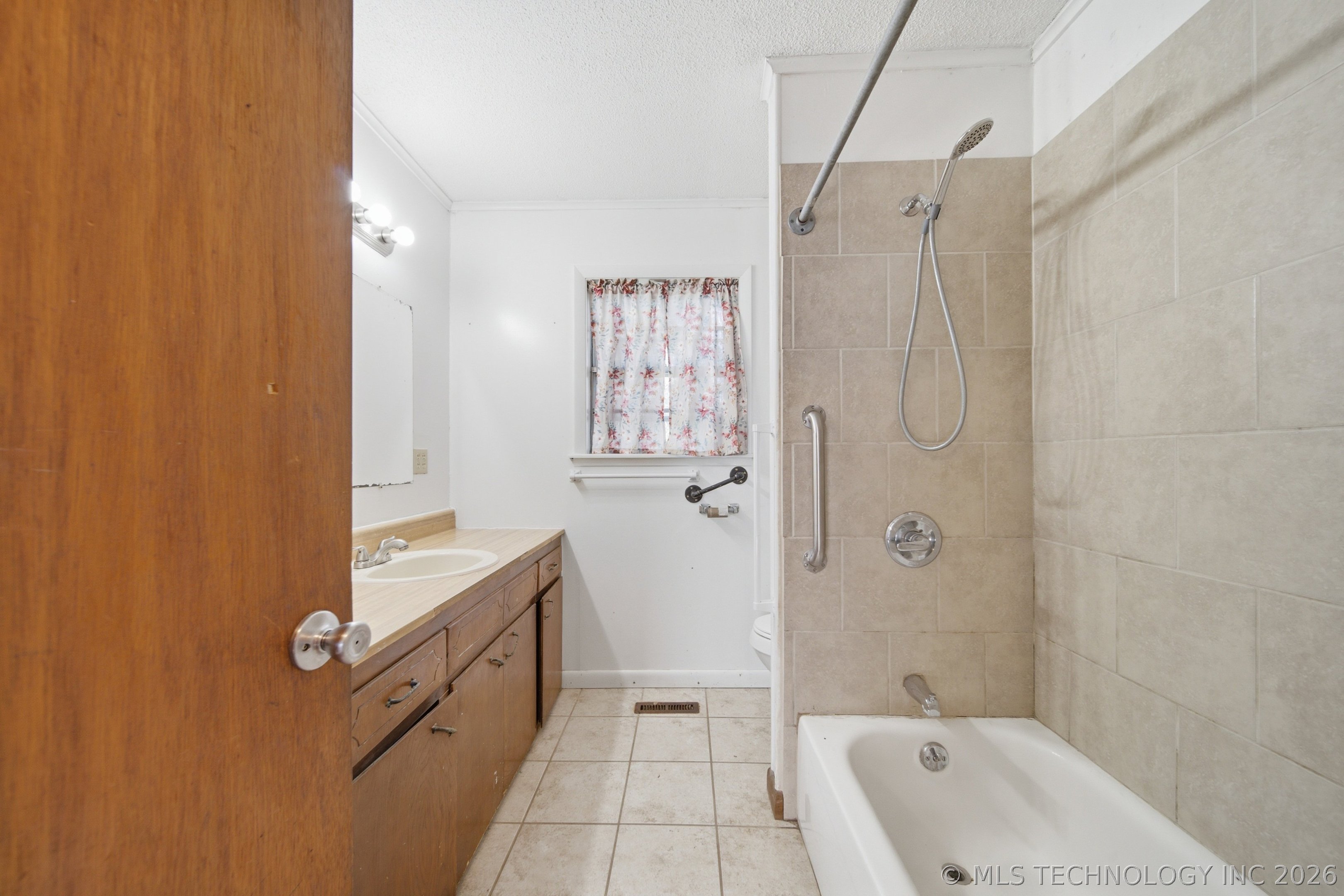 394290 W 4100 Road Property Photo 18