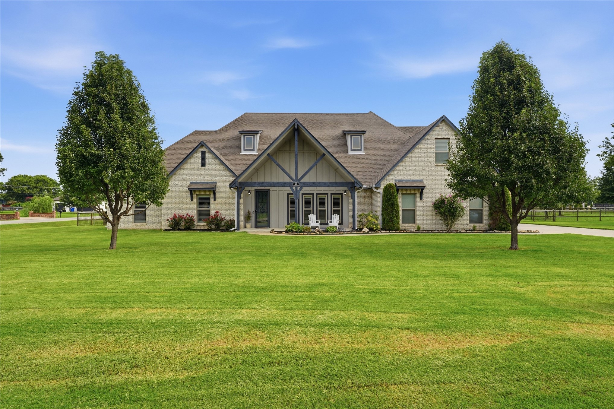 5107 E Hickory Meadow Drive Property Photo 1