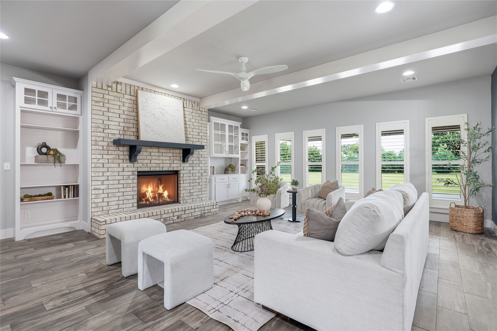 5107 E Hickory Meadow Drive Property Photo 2