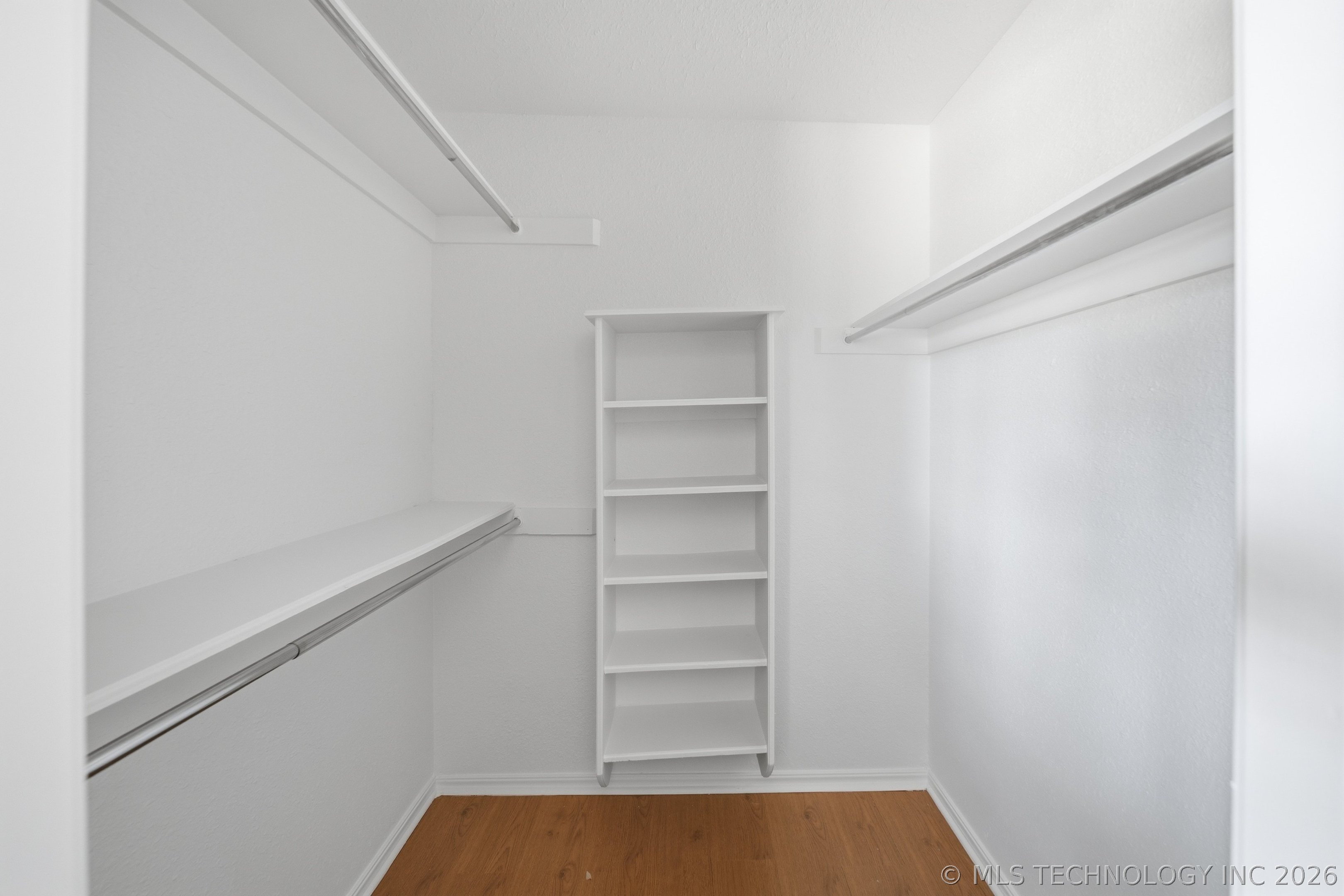 6105 S Irvington Avenue Property Photo 24