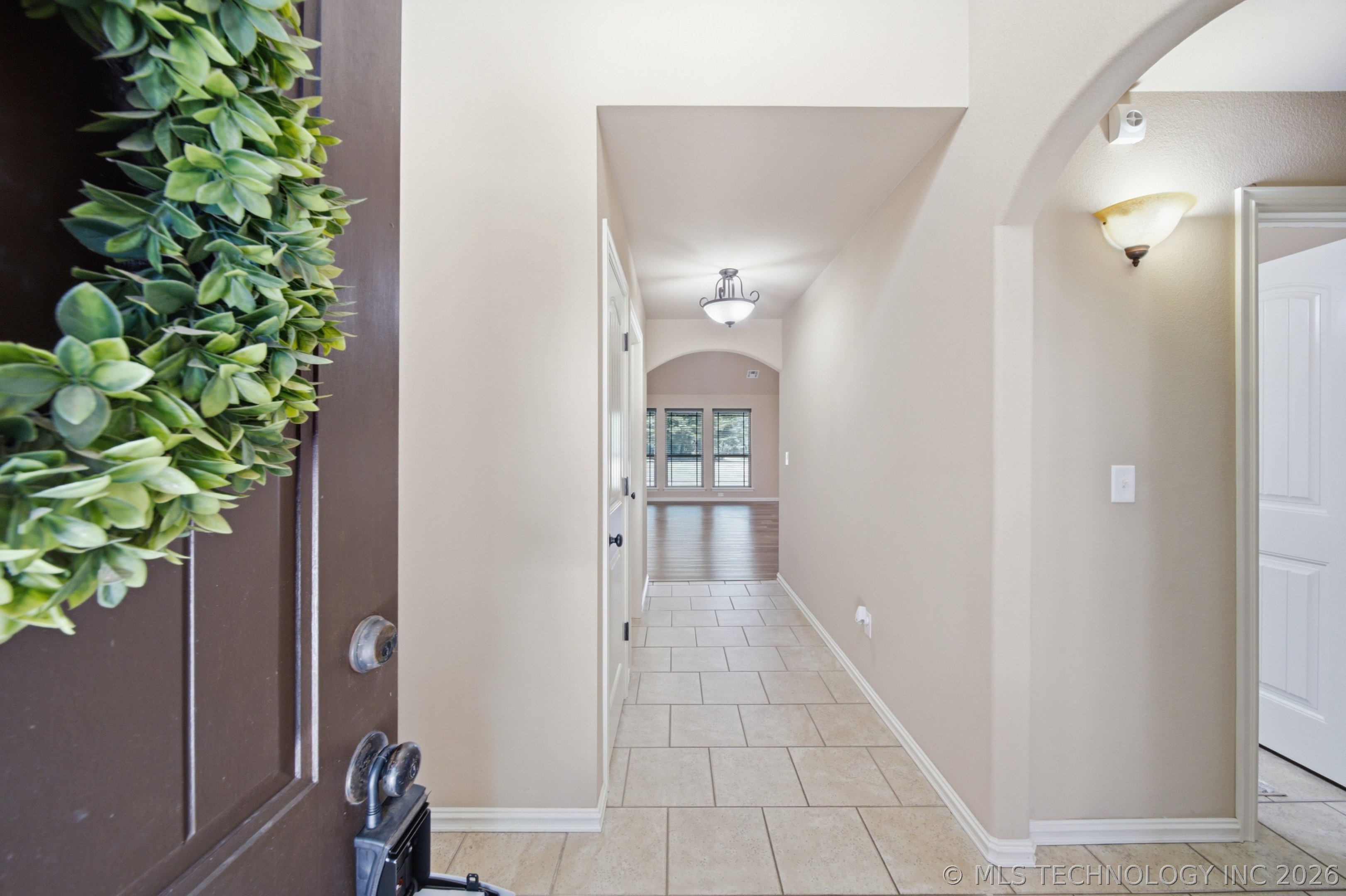 32253 Meadowood Drive Property Photo 6