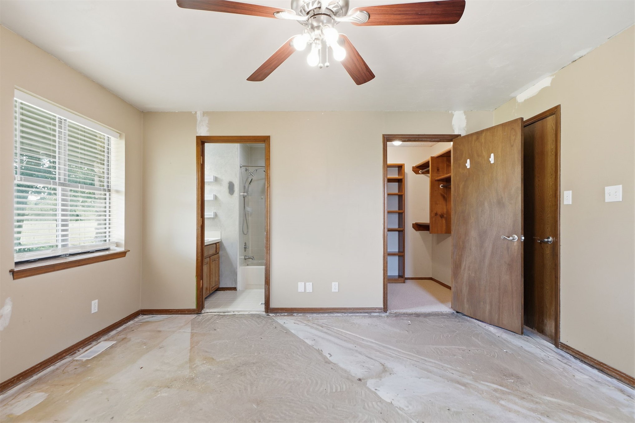 8370 S 157th West Avenue Property Photo 23