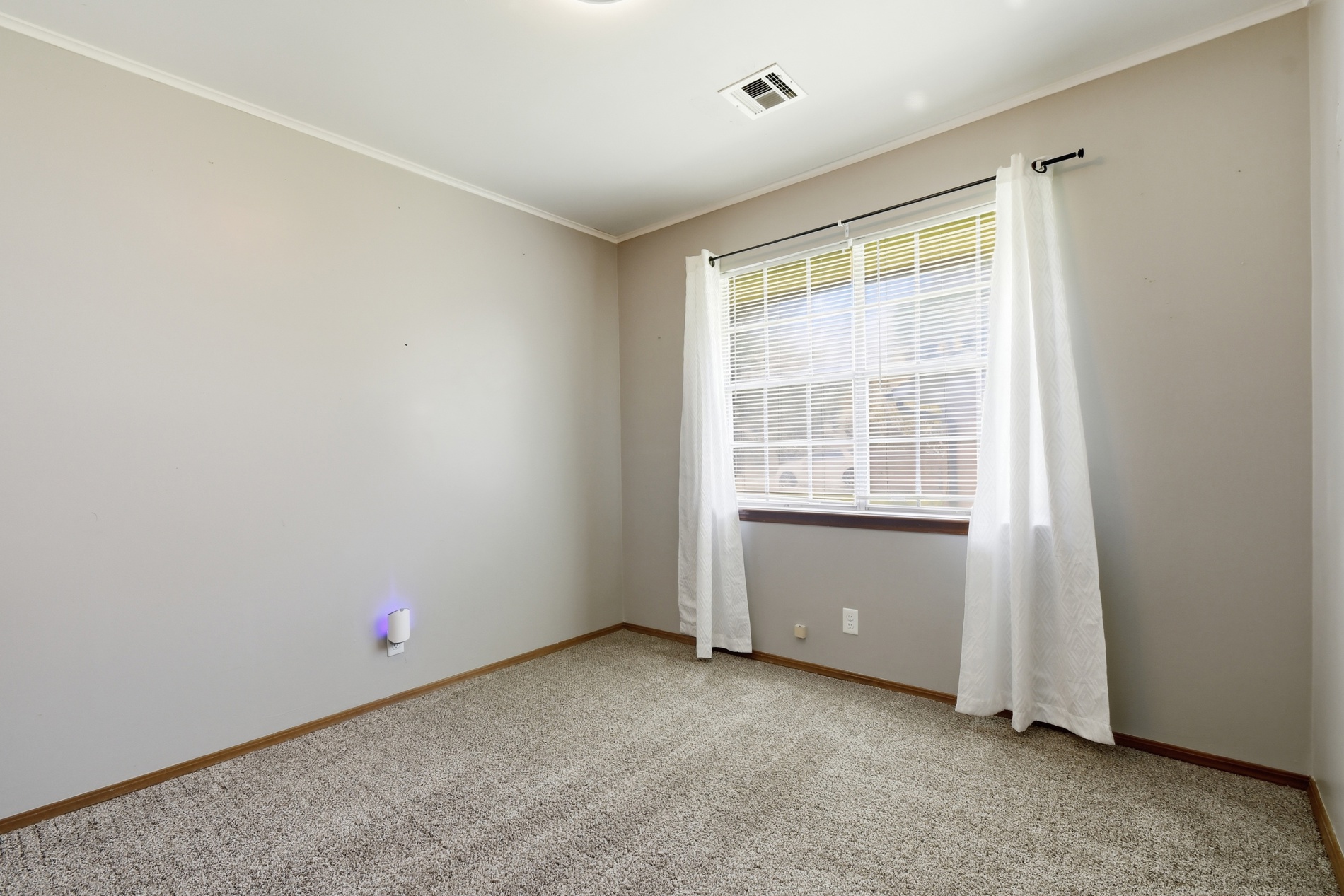 2609 W Elgin Street Property Photo 30