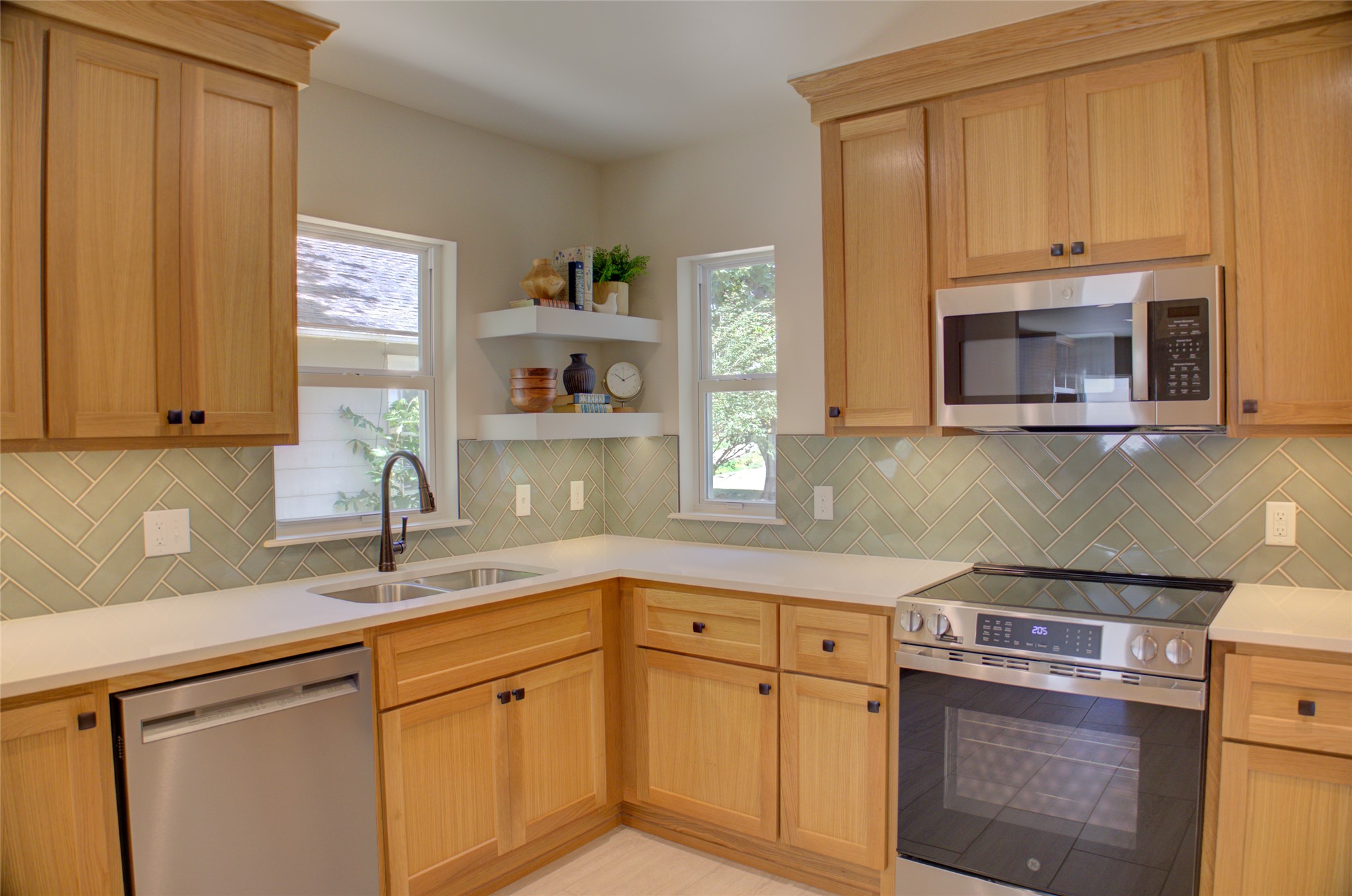 1132 S Quebec Avenue Property Photo 17