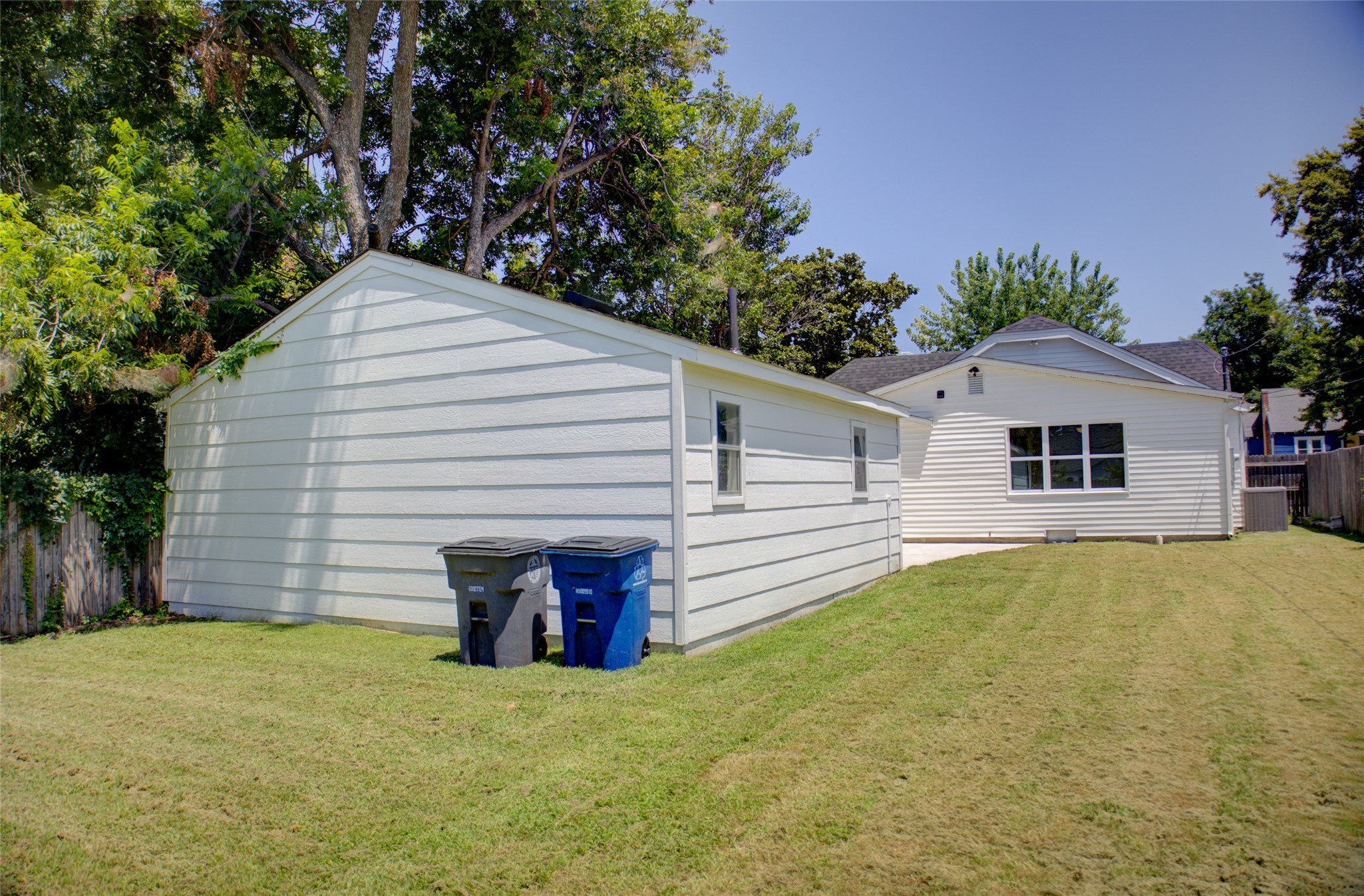 1132 S Quebec Avenue Property Photo 38
