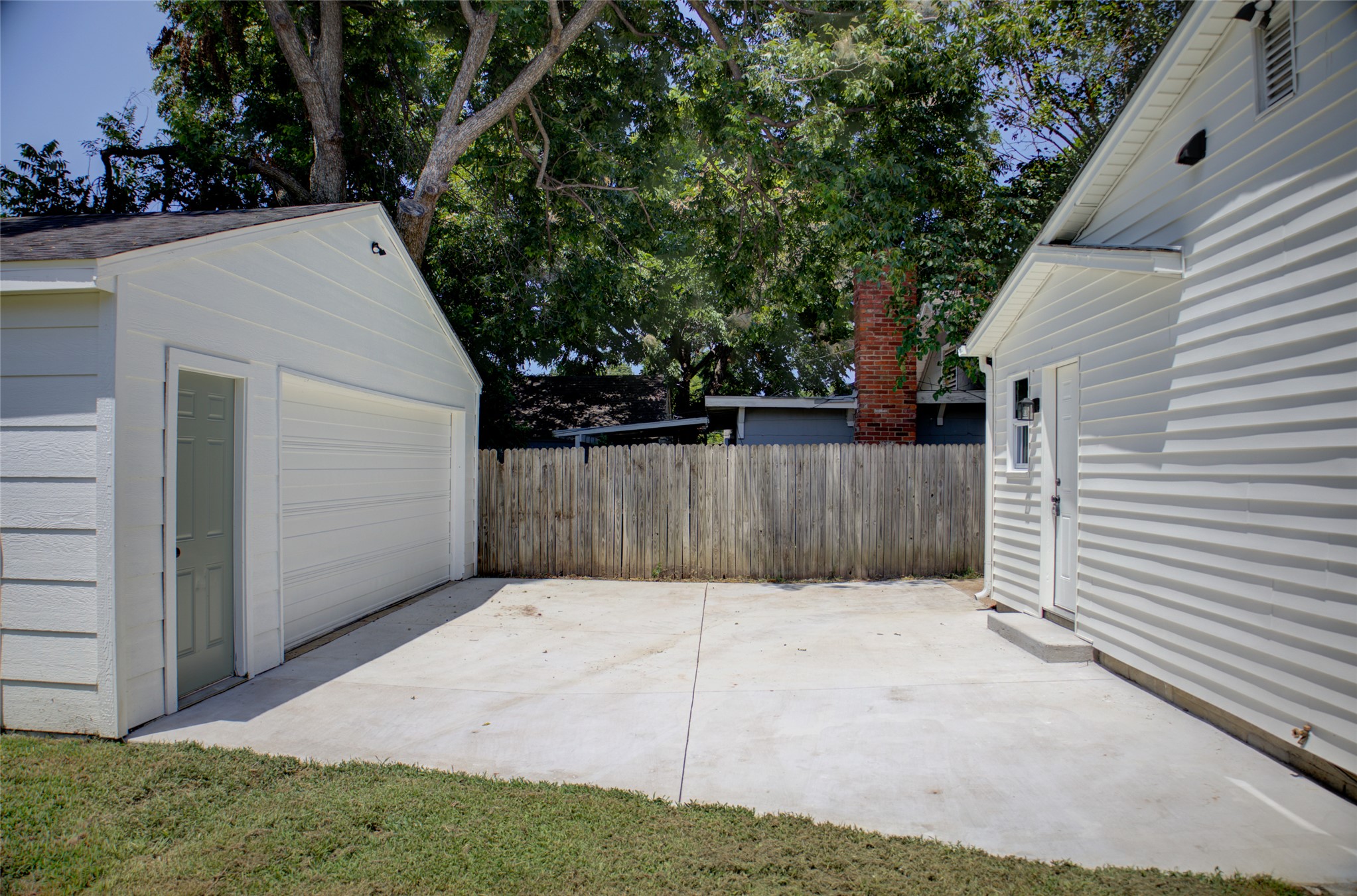 1132 S Quebec Avenue Property Photo 39