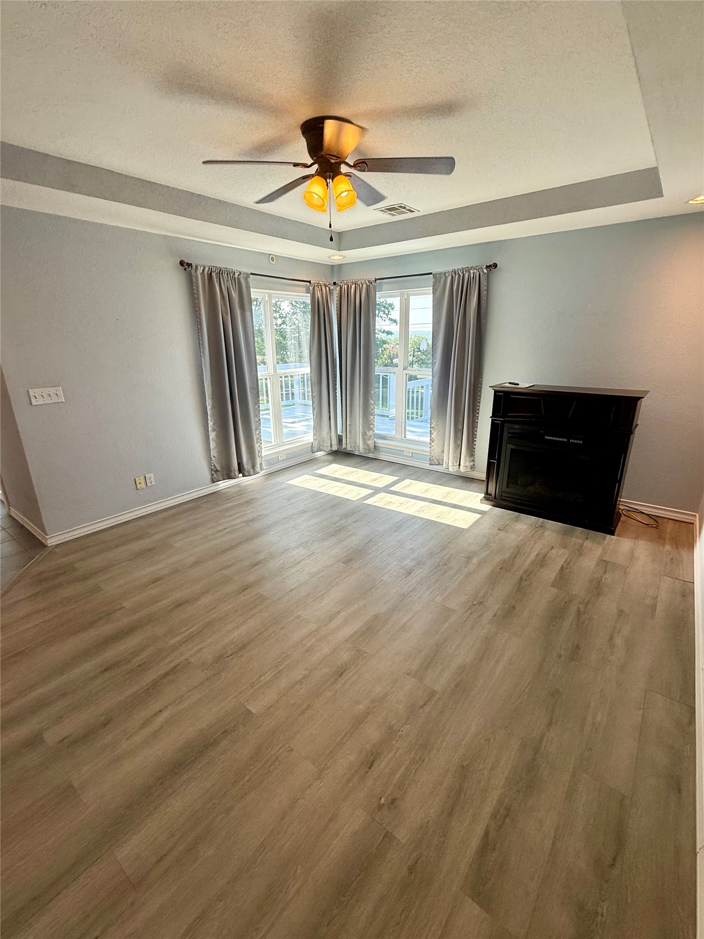 1215 Wade Wells Drive Property Photo 16