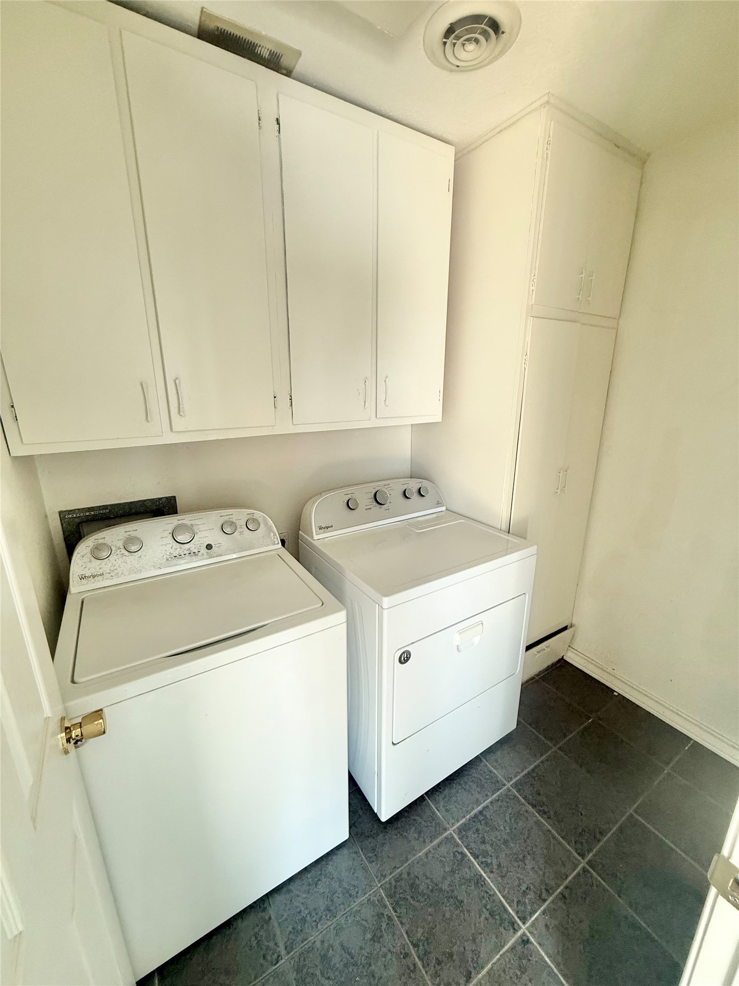 1215 Wade Wells Drive Property Photo 17