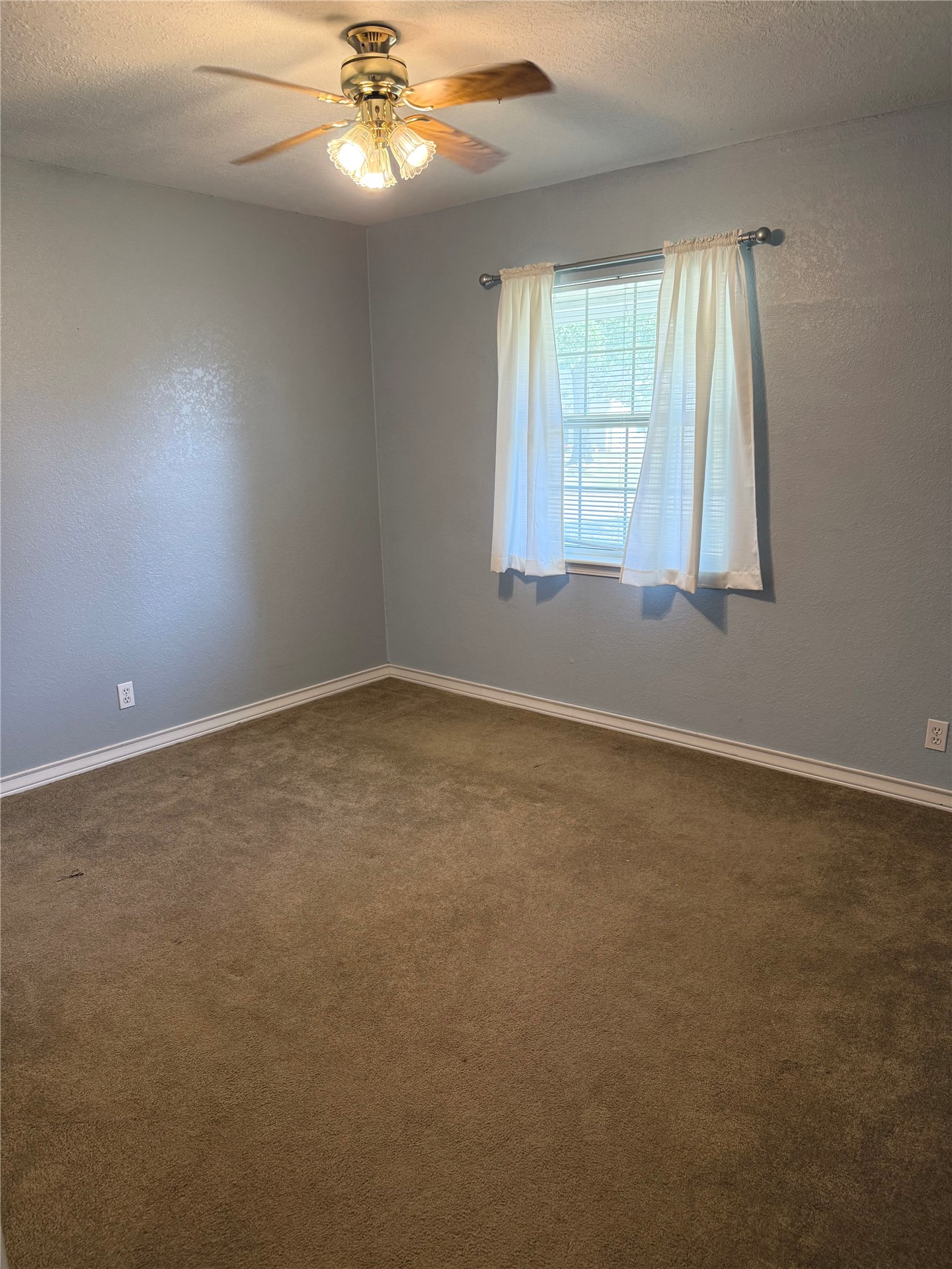 1215 Wade Wells Drive Property Photo 20