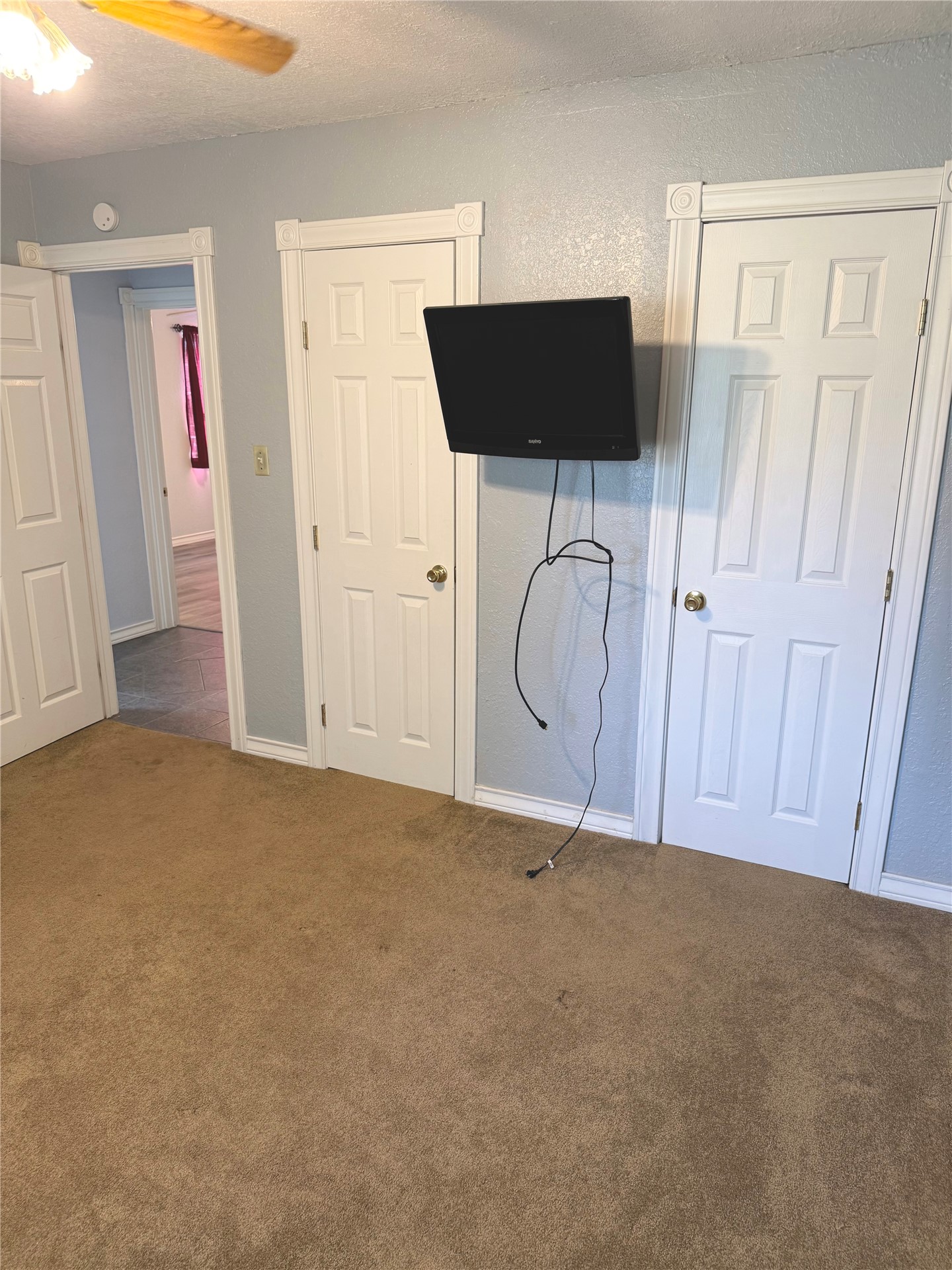 1215 Wade Wells Drive Property Photo 22