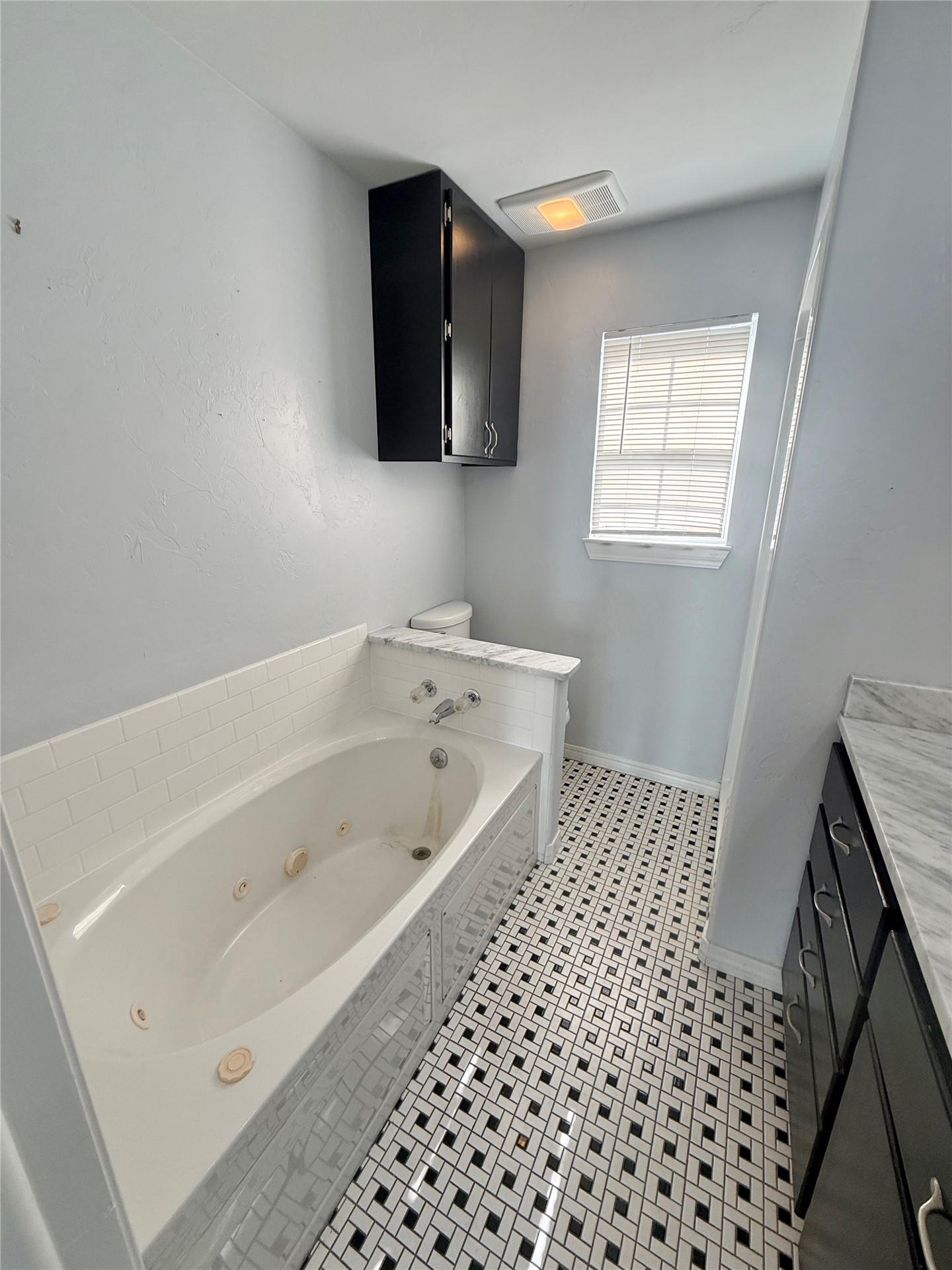 1215 Wade Wells Drive Property Photo 30