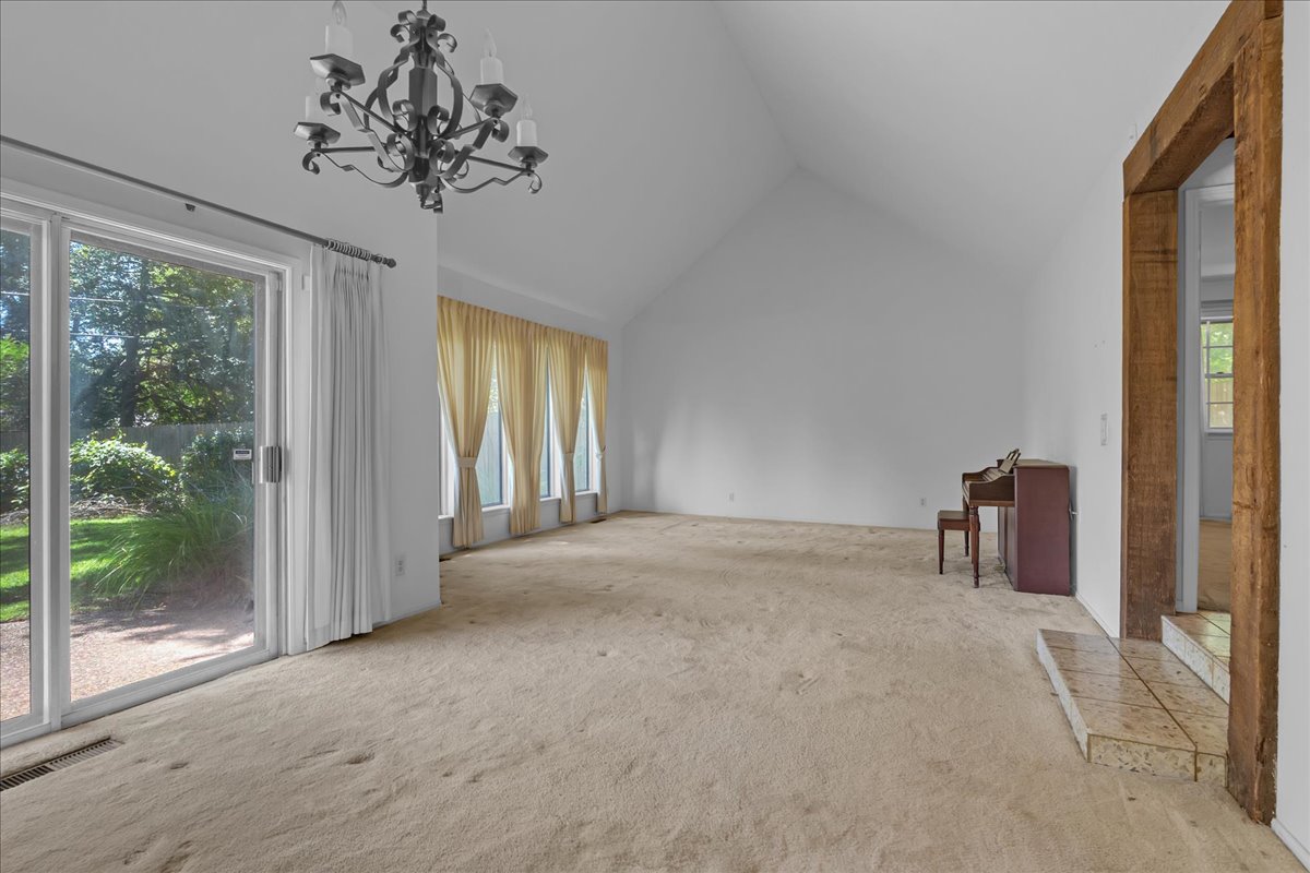 3115 S Delaware Place Property Photo 13