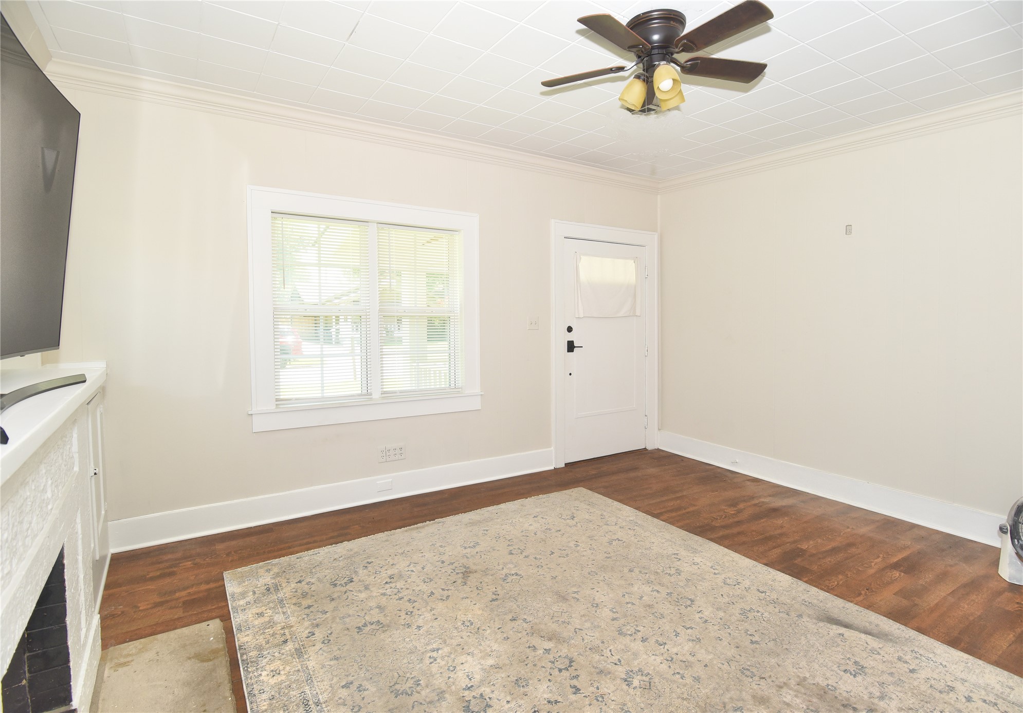 530 S Wheeling Avenue Property Photo 8