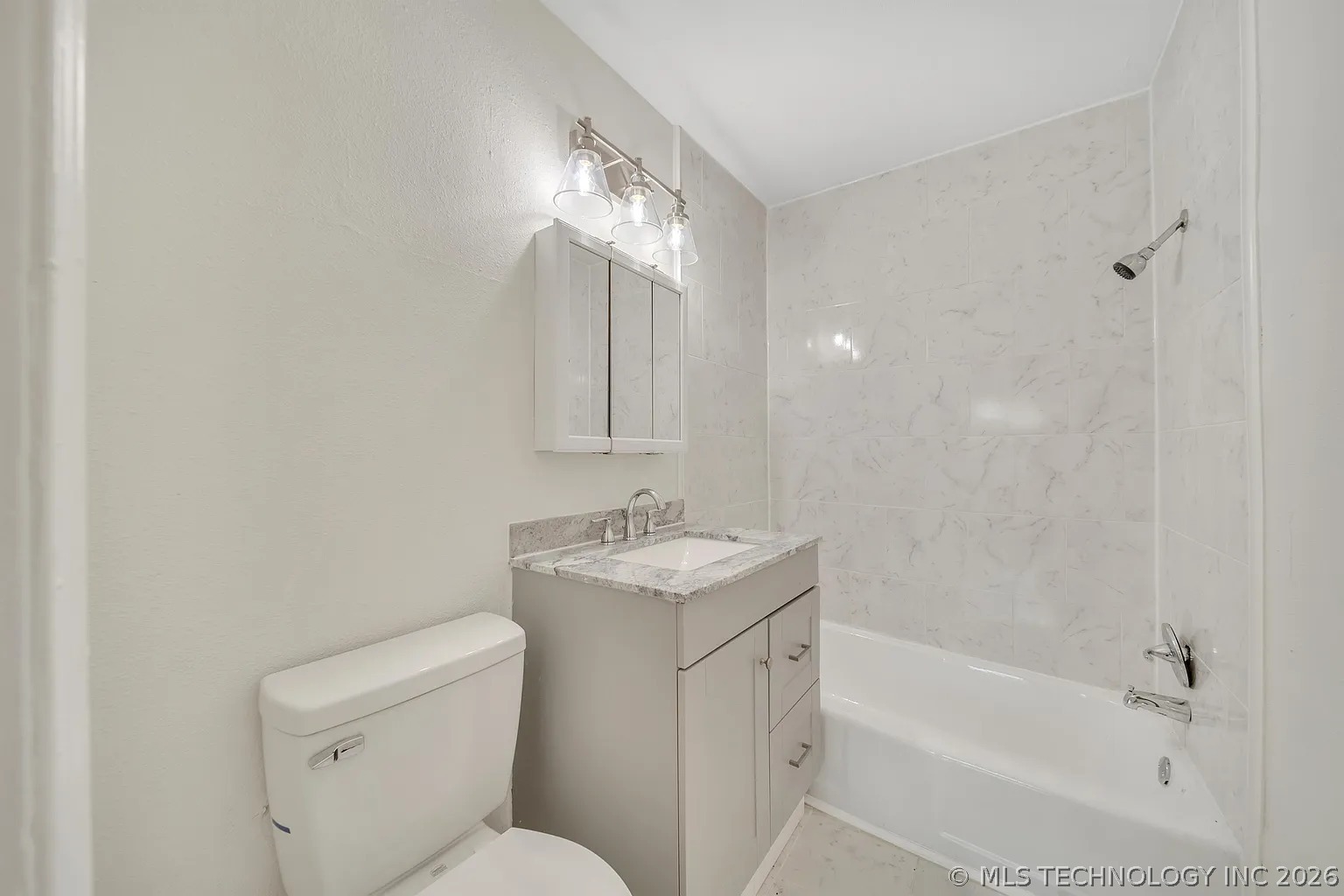 8928 E 4th Street Property Photo 8