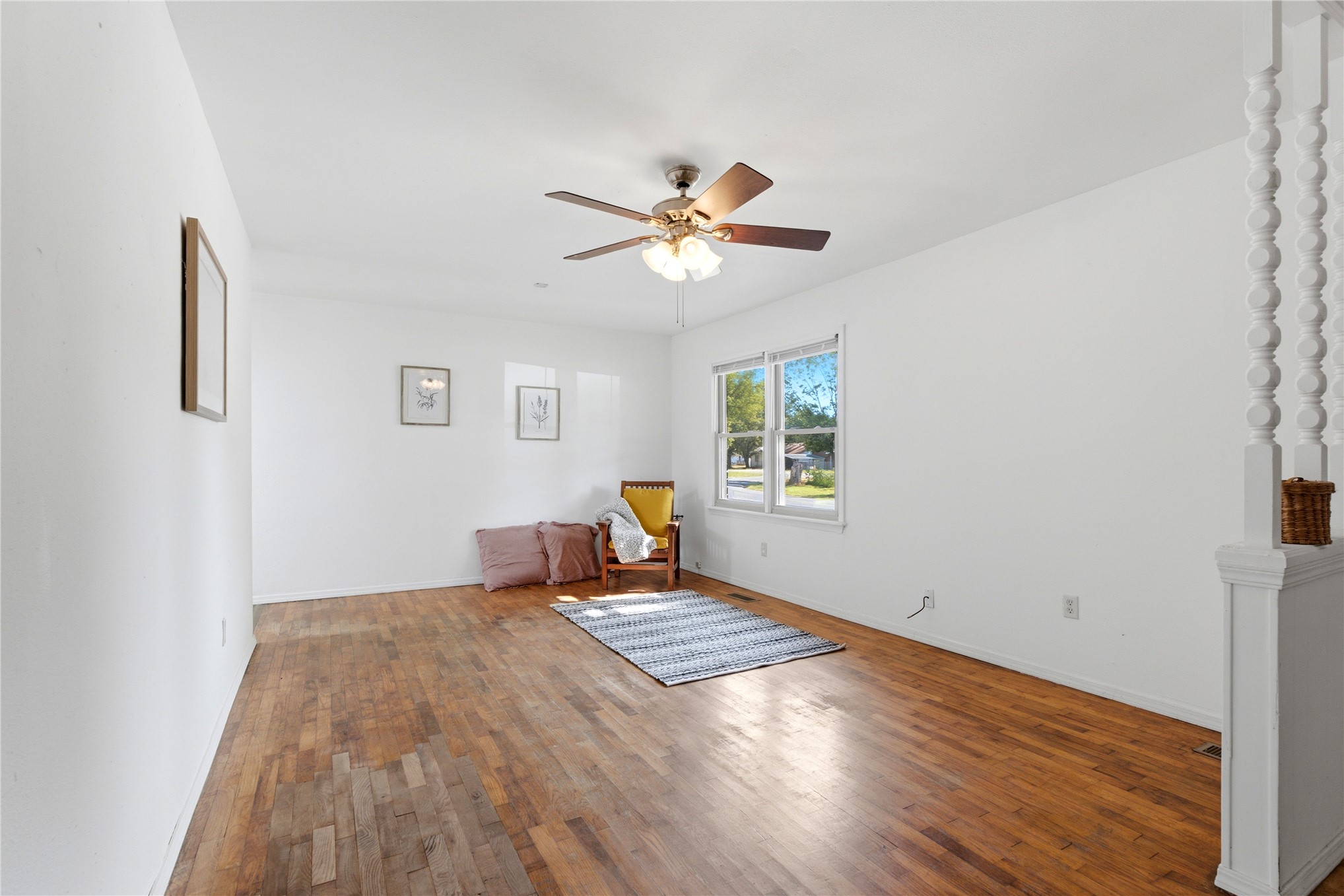 303 S Gray Place Property Photo 4