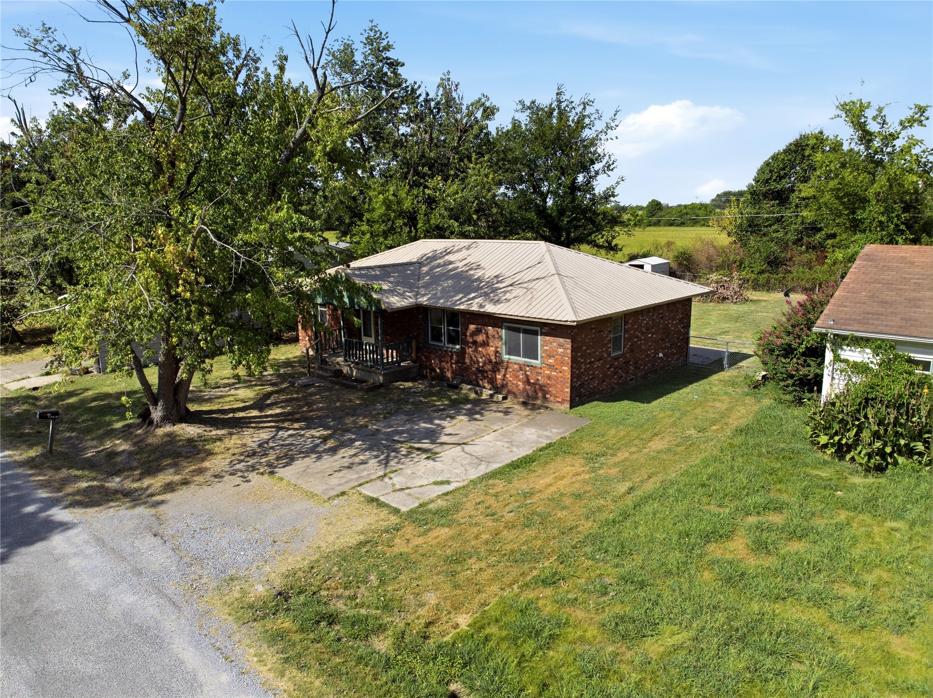 303 S Gray Place Property Photo 33