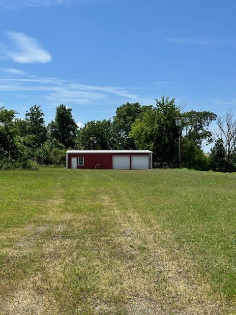 2611 W Shawnee Street Property Photo 4