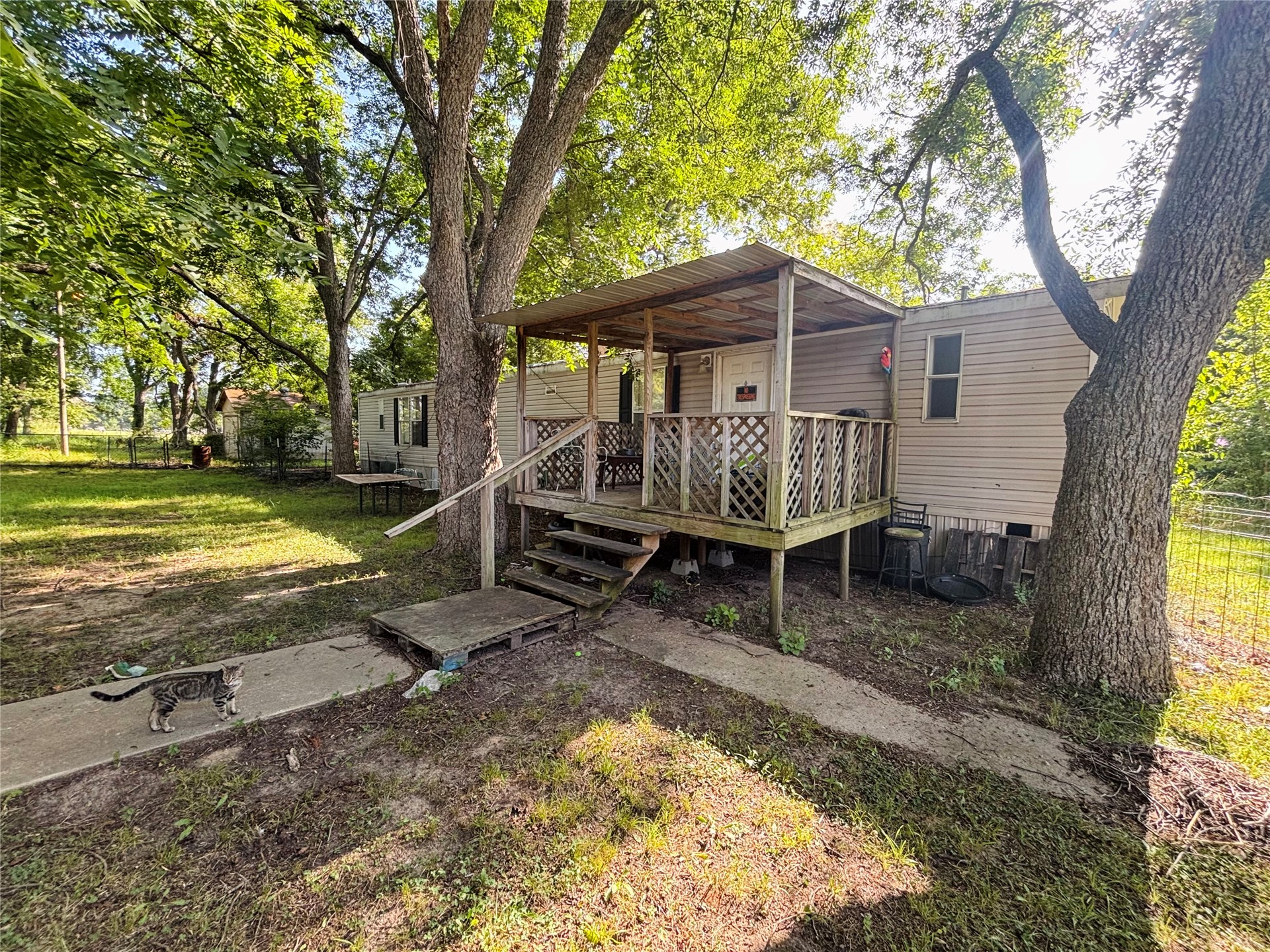 206 E Kentucky Avenue Property Photo 4