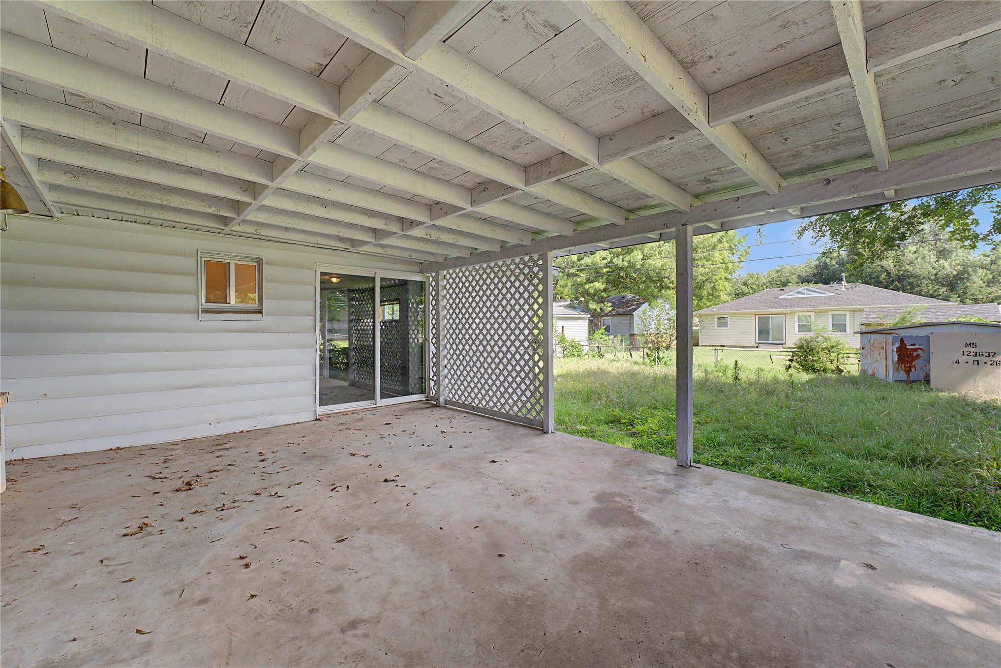 1421 E 50 Street S Property Photo 20