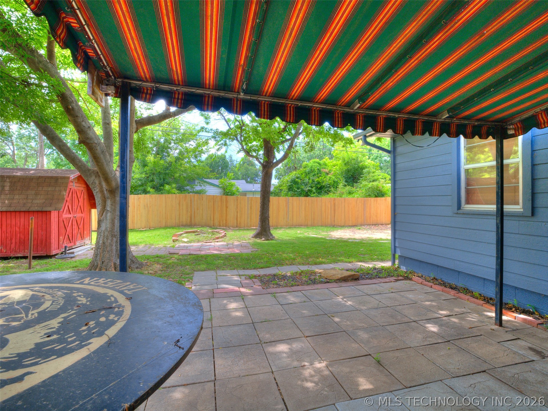 1568 E 60 Street Property Photo 3