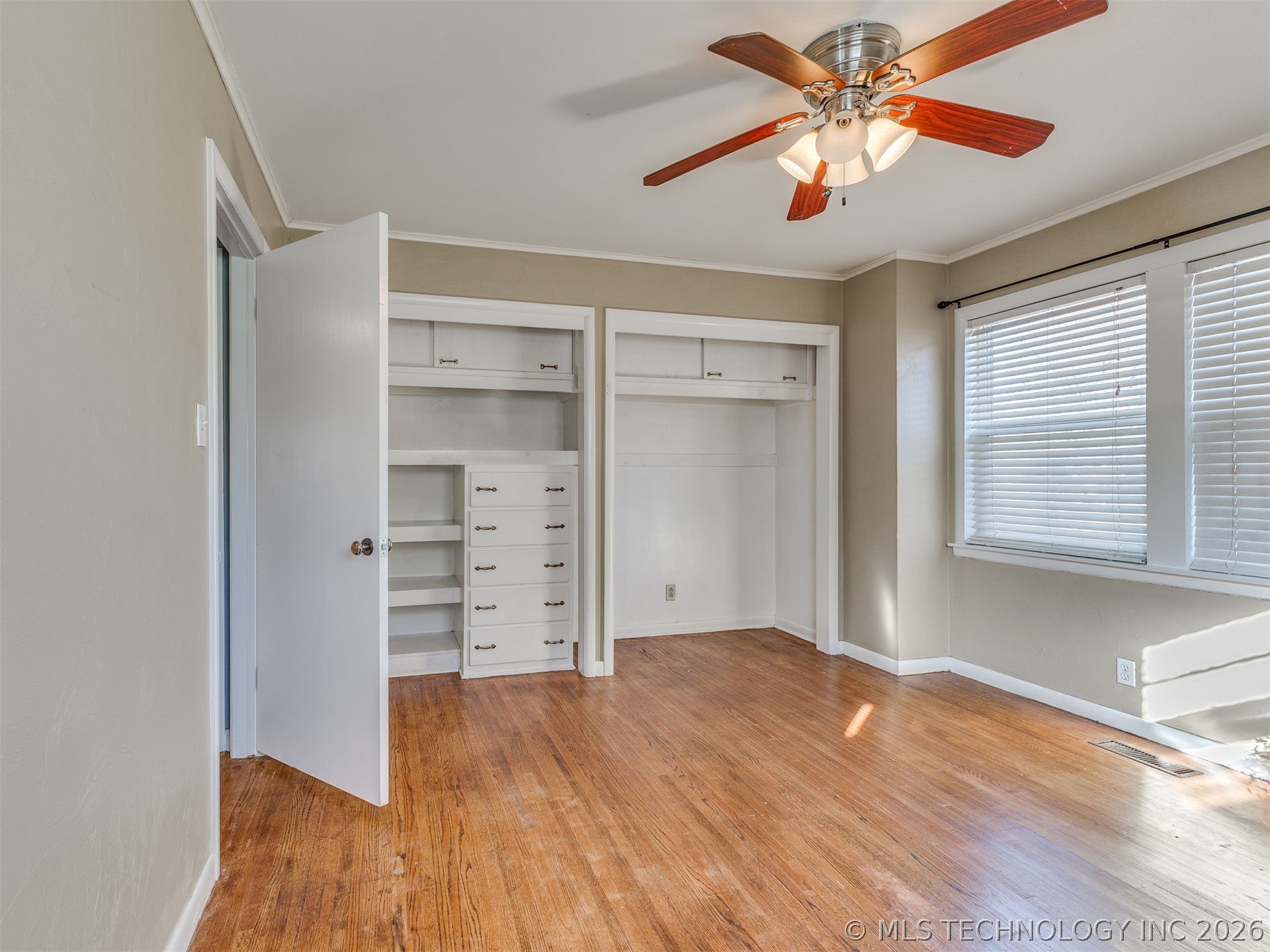 1568 E 60 Street Property Photo 24