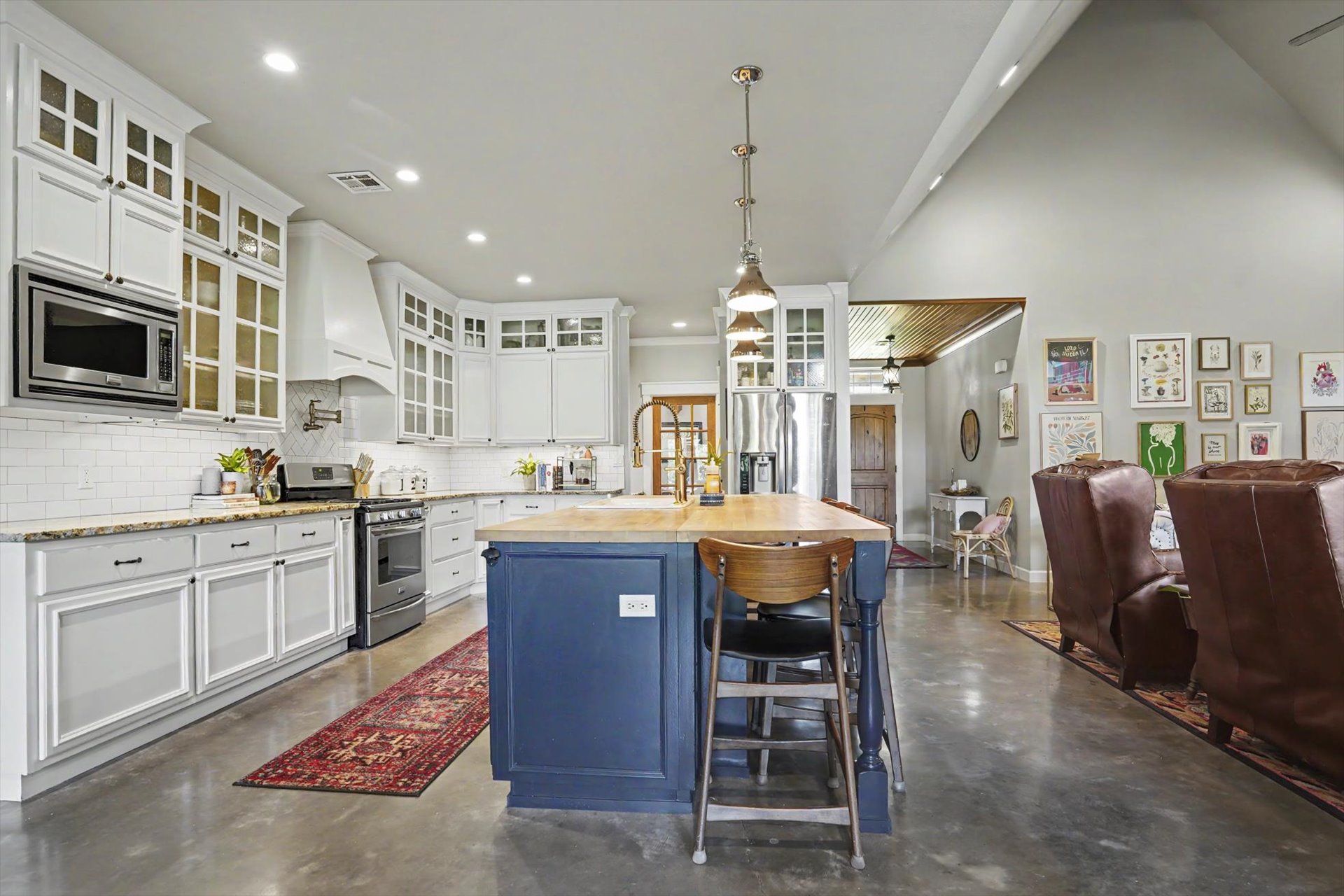 18588 E Crooked Oak Drive Property Photo 13