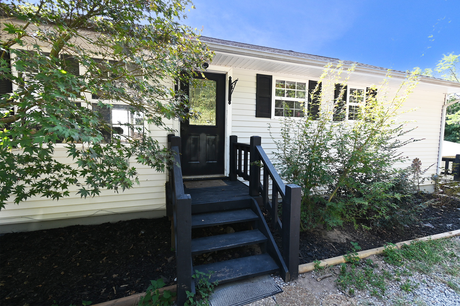 18247 W Running Springs Property Photo 1