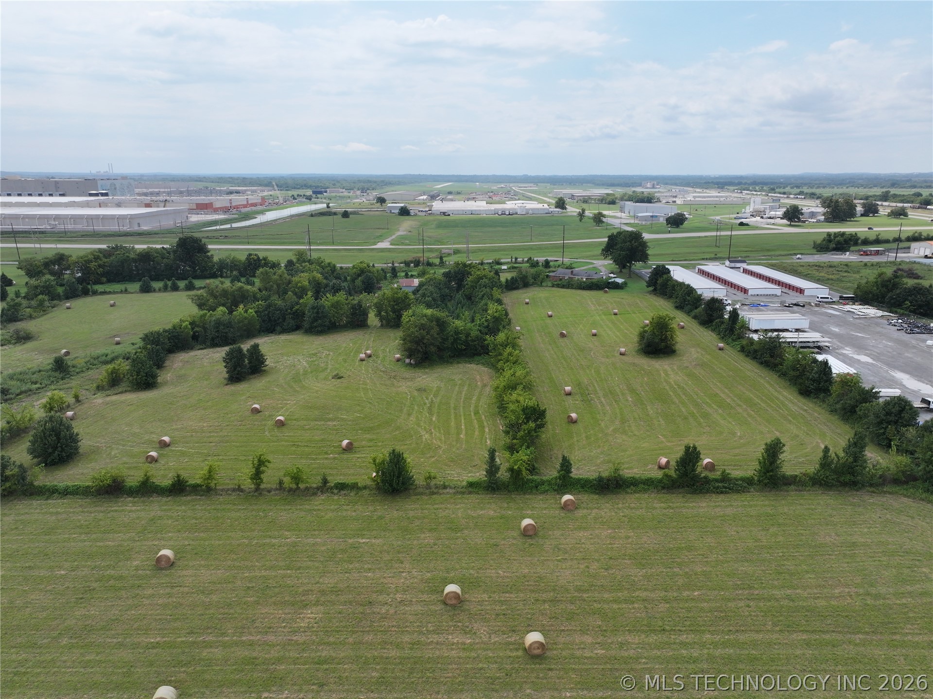 4258 W 530 Road Property Photo 11