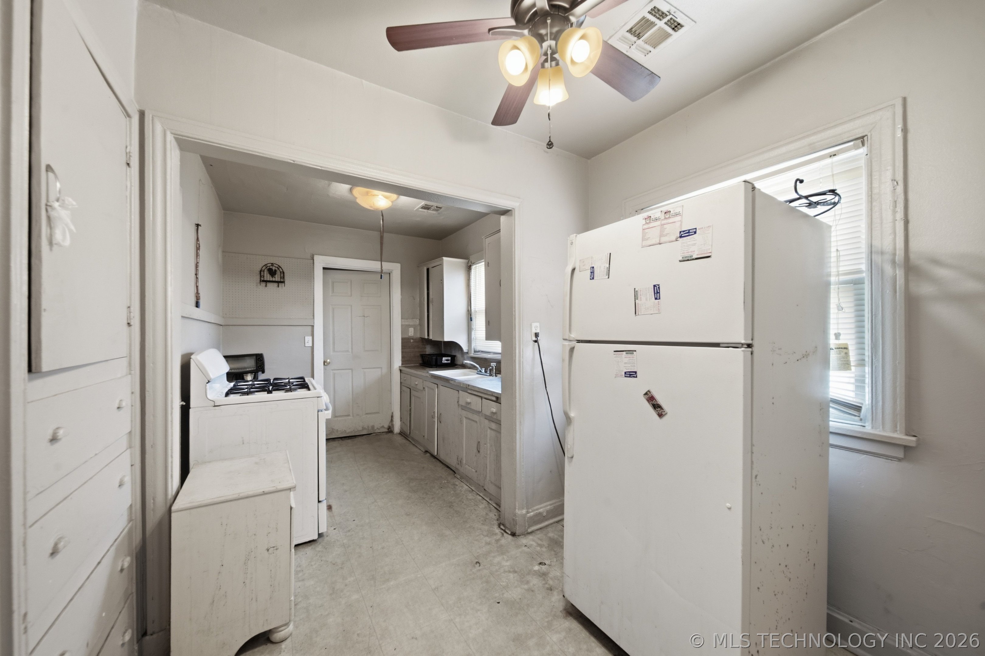 1344 N Boston Place Property Photo 13
